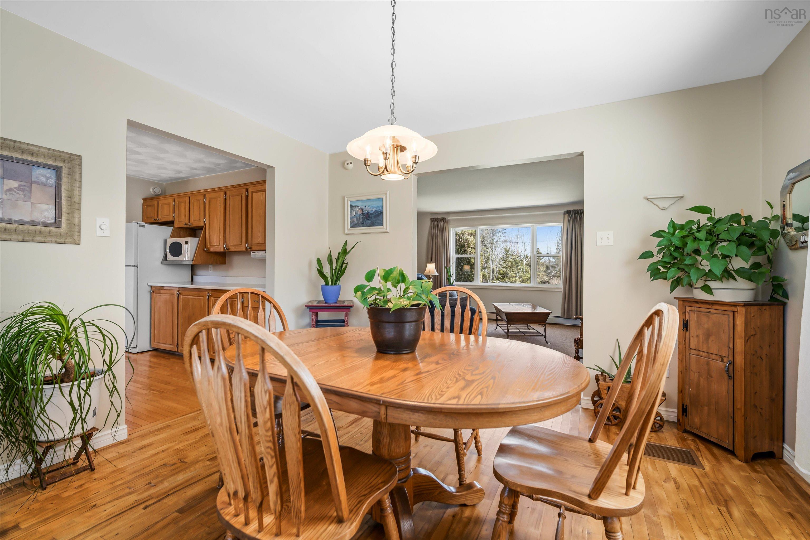 $674,900.00: 31 Rising Sun Trail, Hammonds Plains