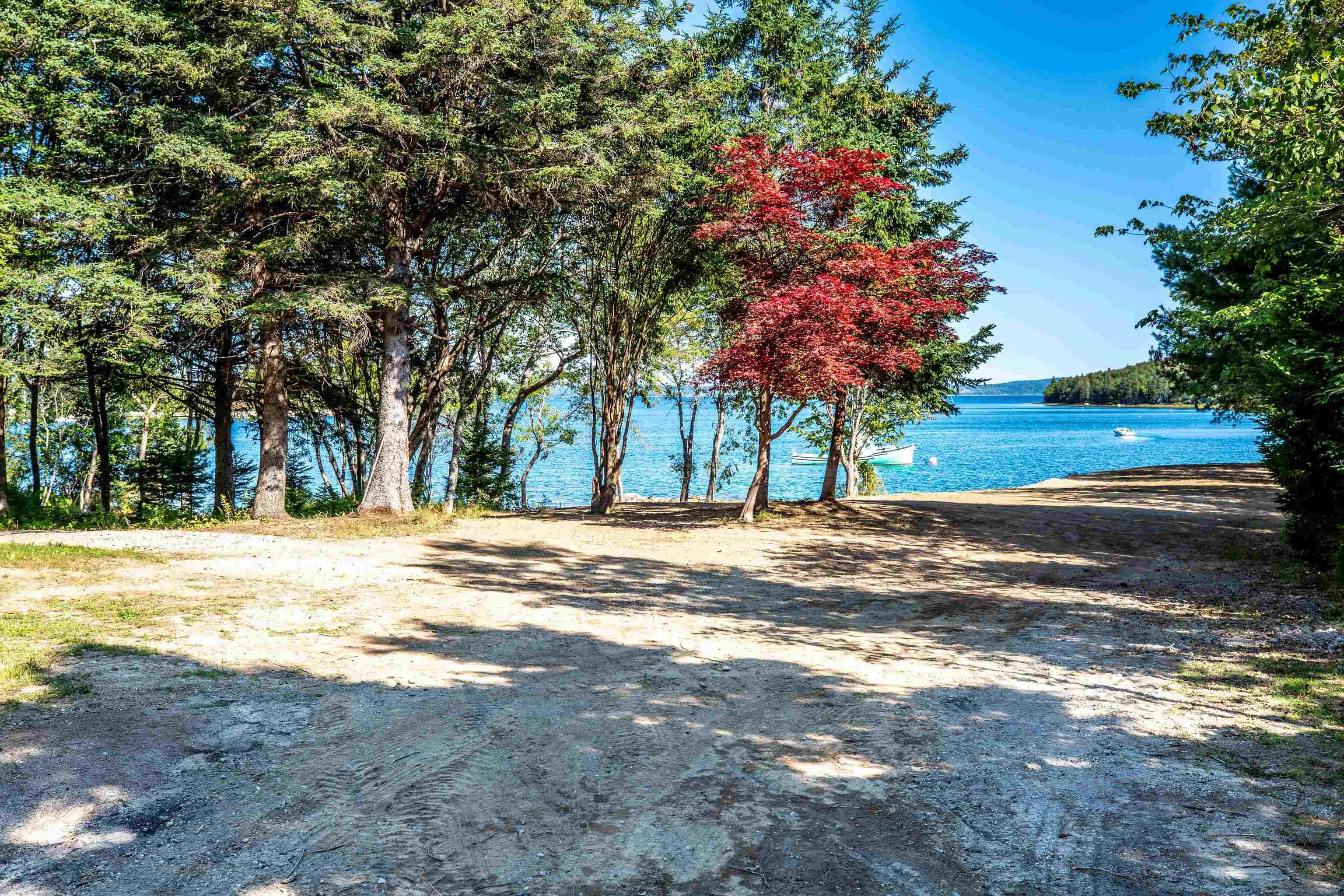 $849,000.00: 67 Graves Island Road, East Chester