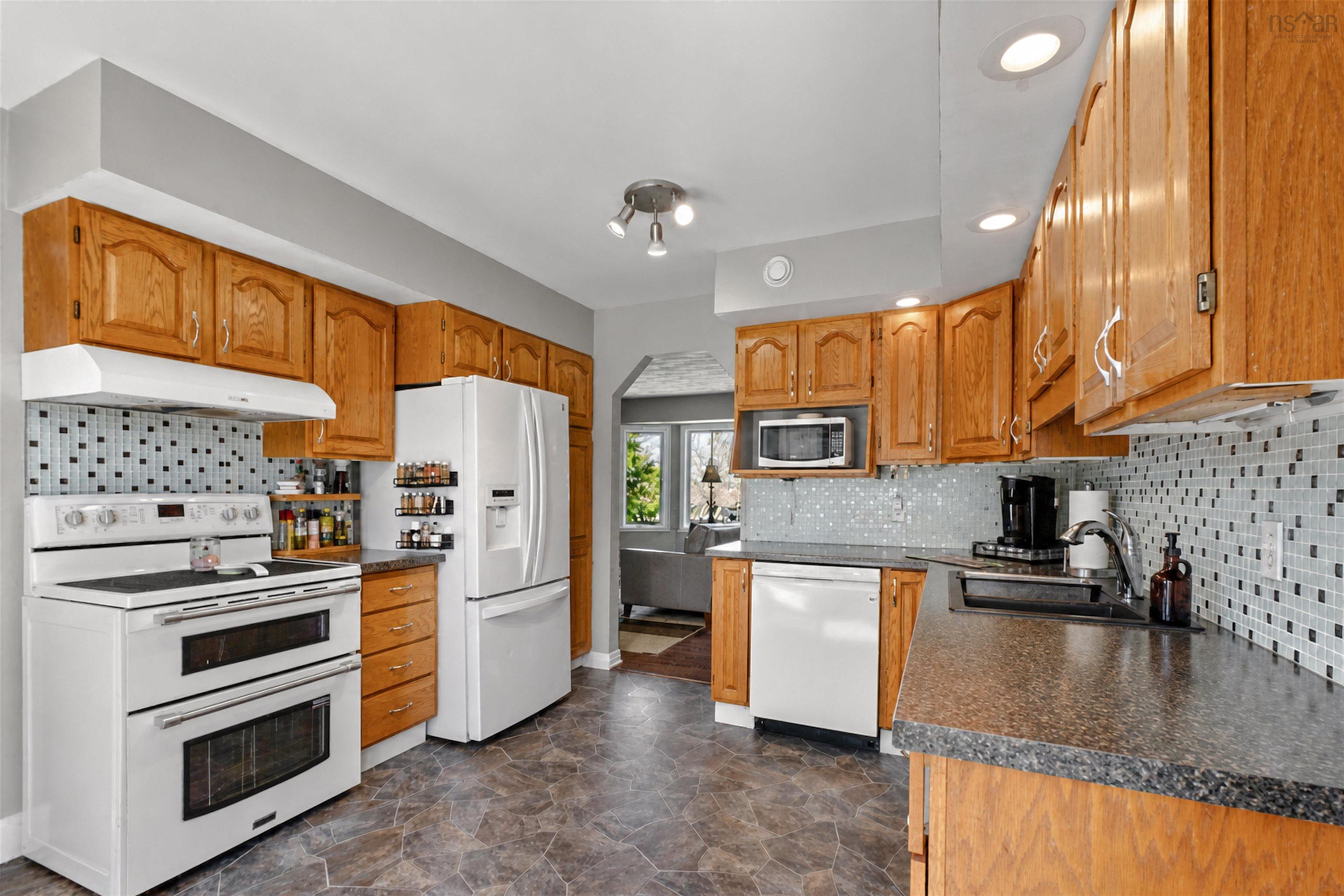15 Auburn Drive, Cole Harbour, NS (MLS 202609802)