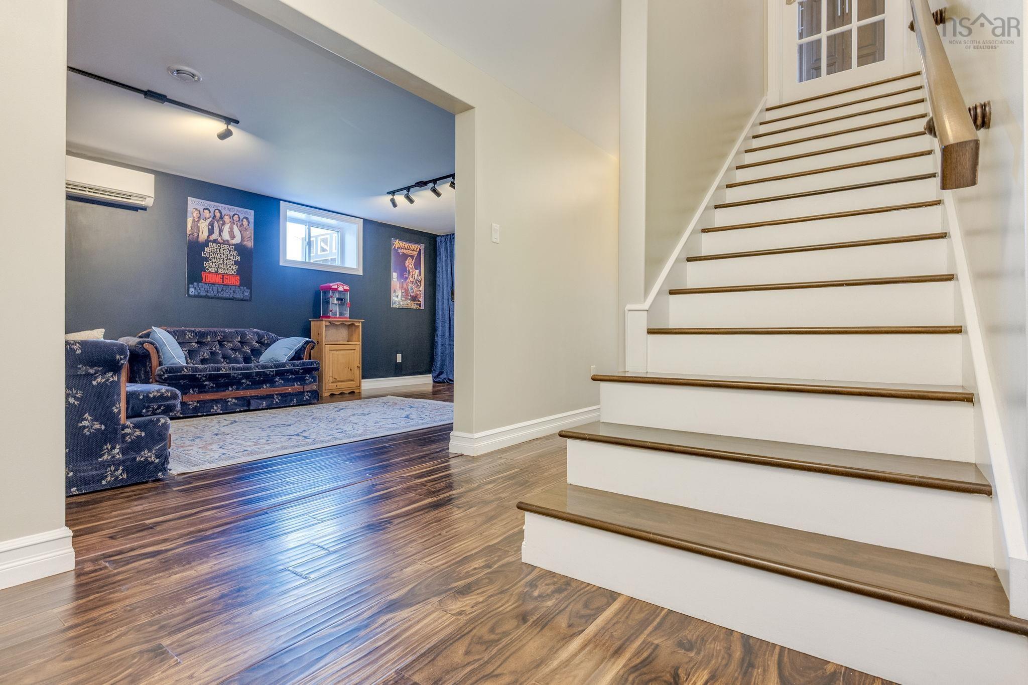 $680,000.00: 240 Rivercrest Lane, Greenwood