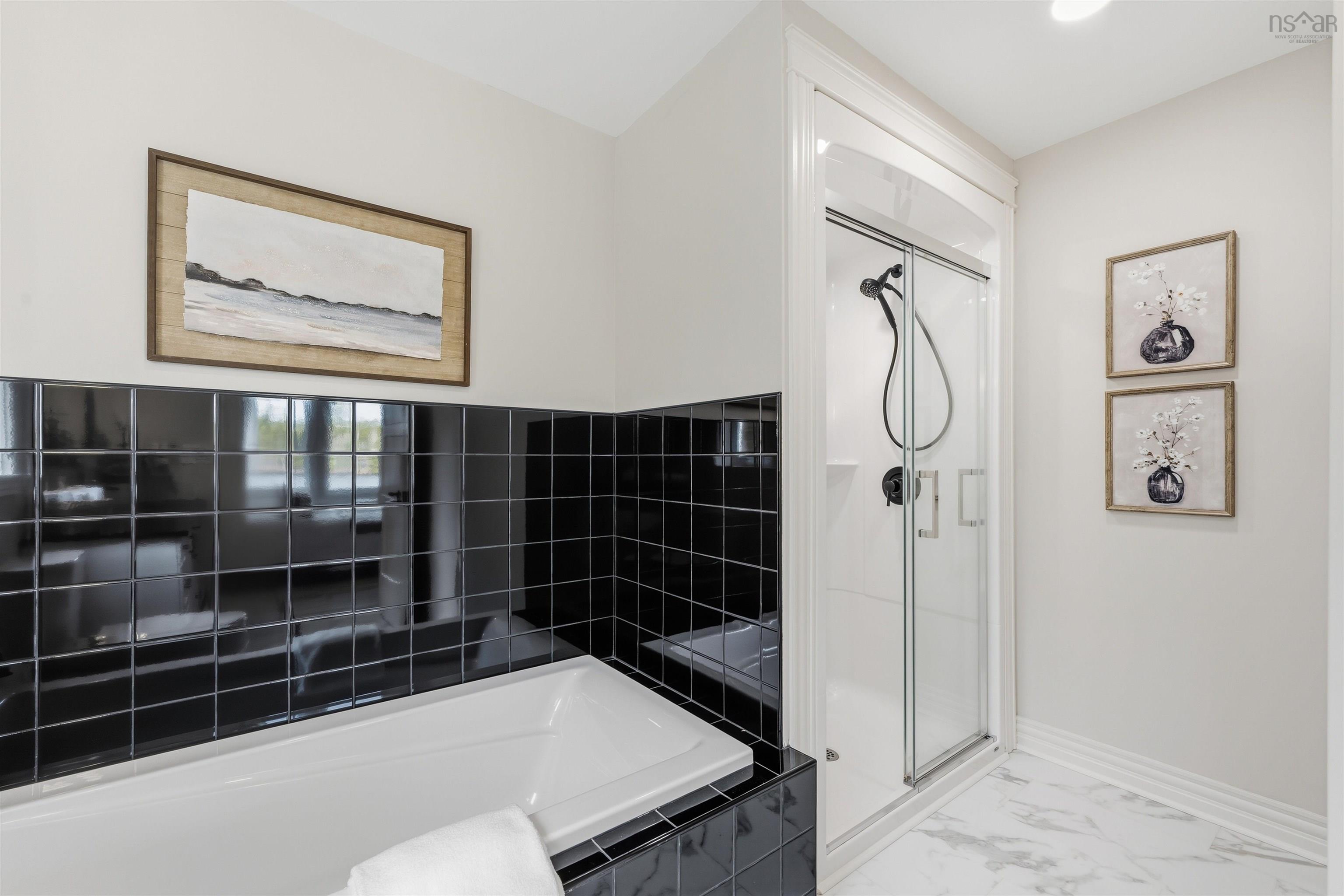 $950,000.00: 55 Chalet Drive, Vaughan