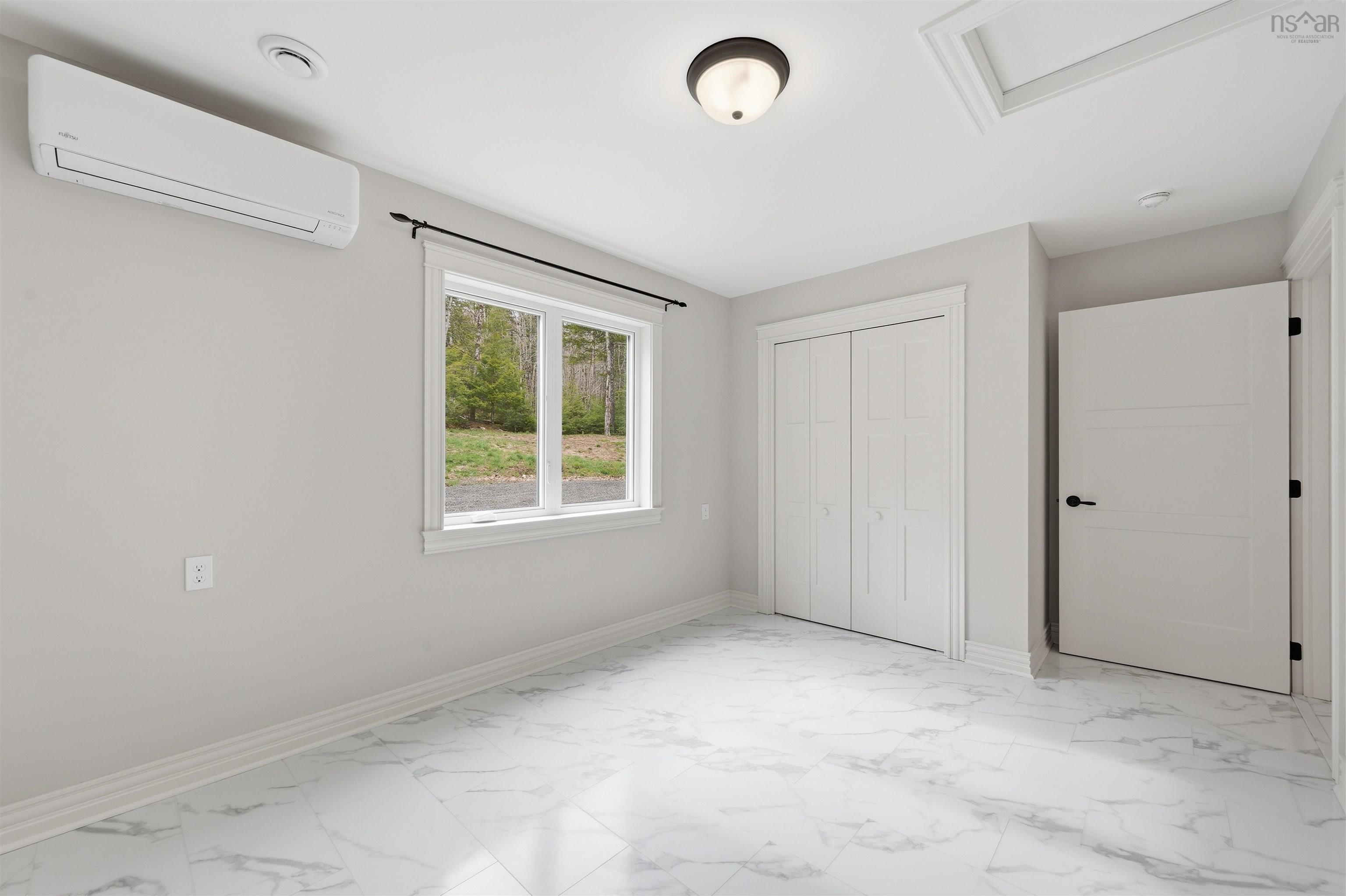 $950,000.00: 55 Chalet Drive, Vaughan