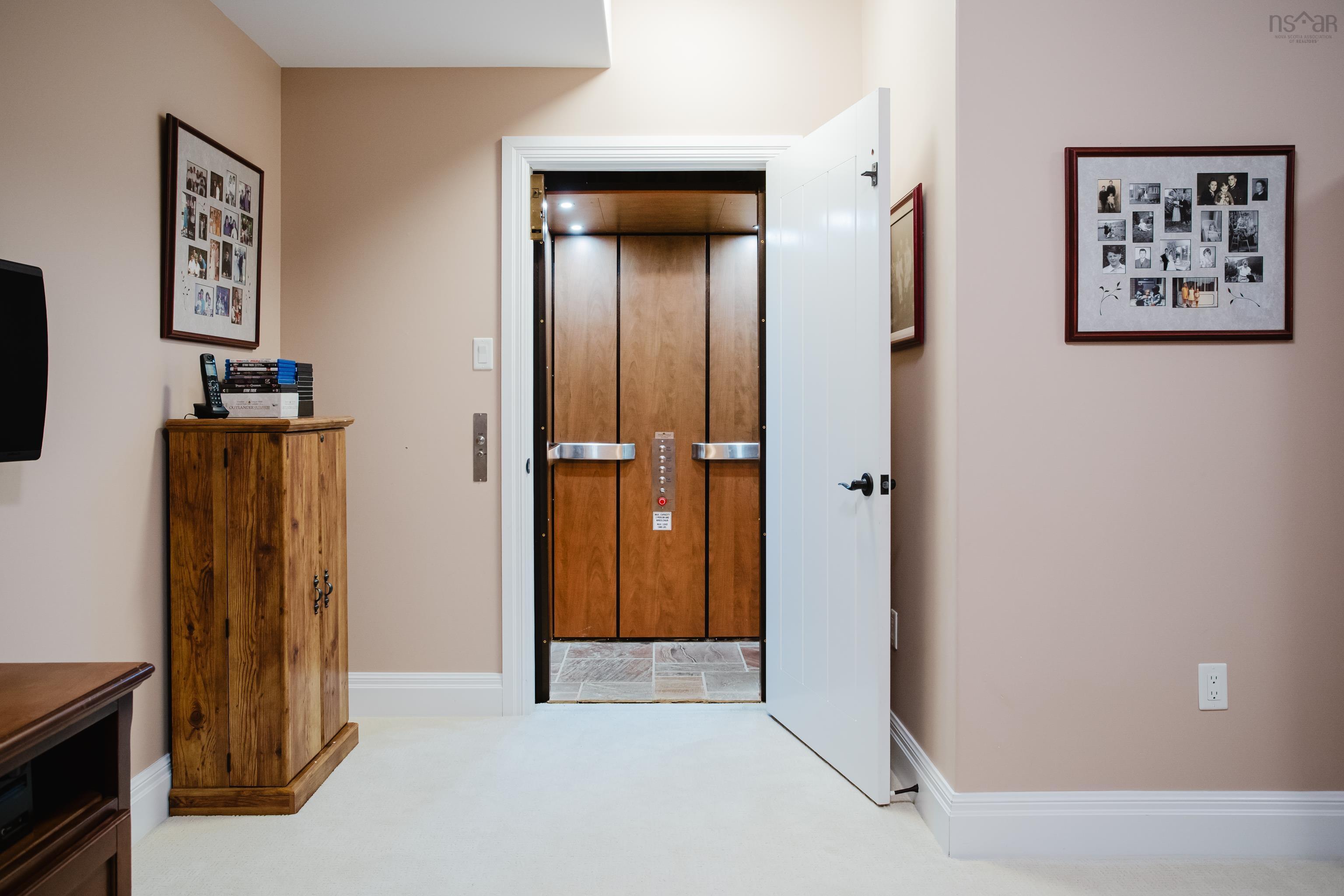 6177 Regina Terrace, South End, NS (MLS 202609805)