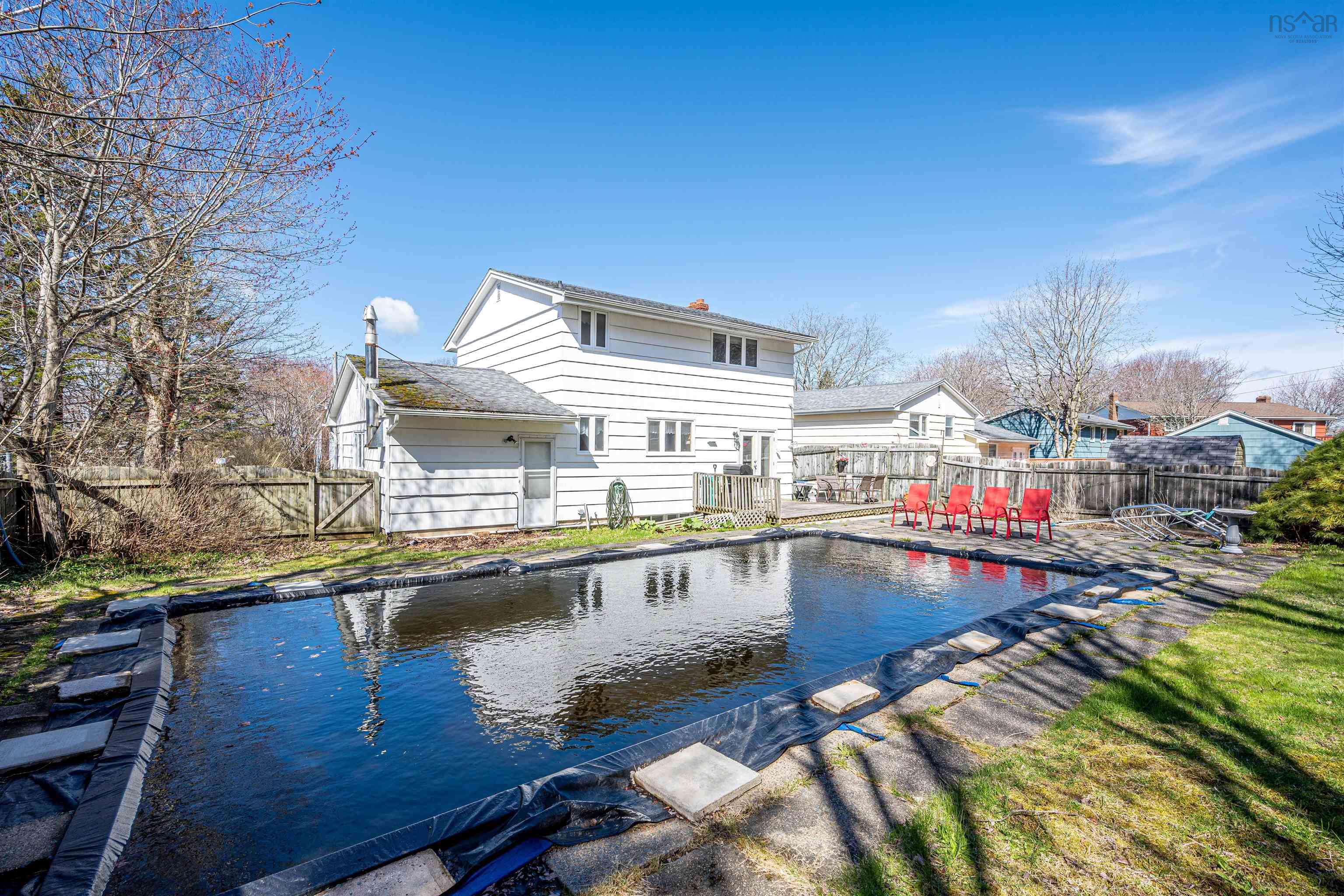 4 Dunrobin Drive, Dartmouth, NS (MLS 202609812)