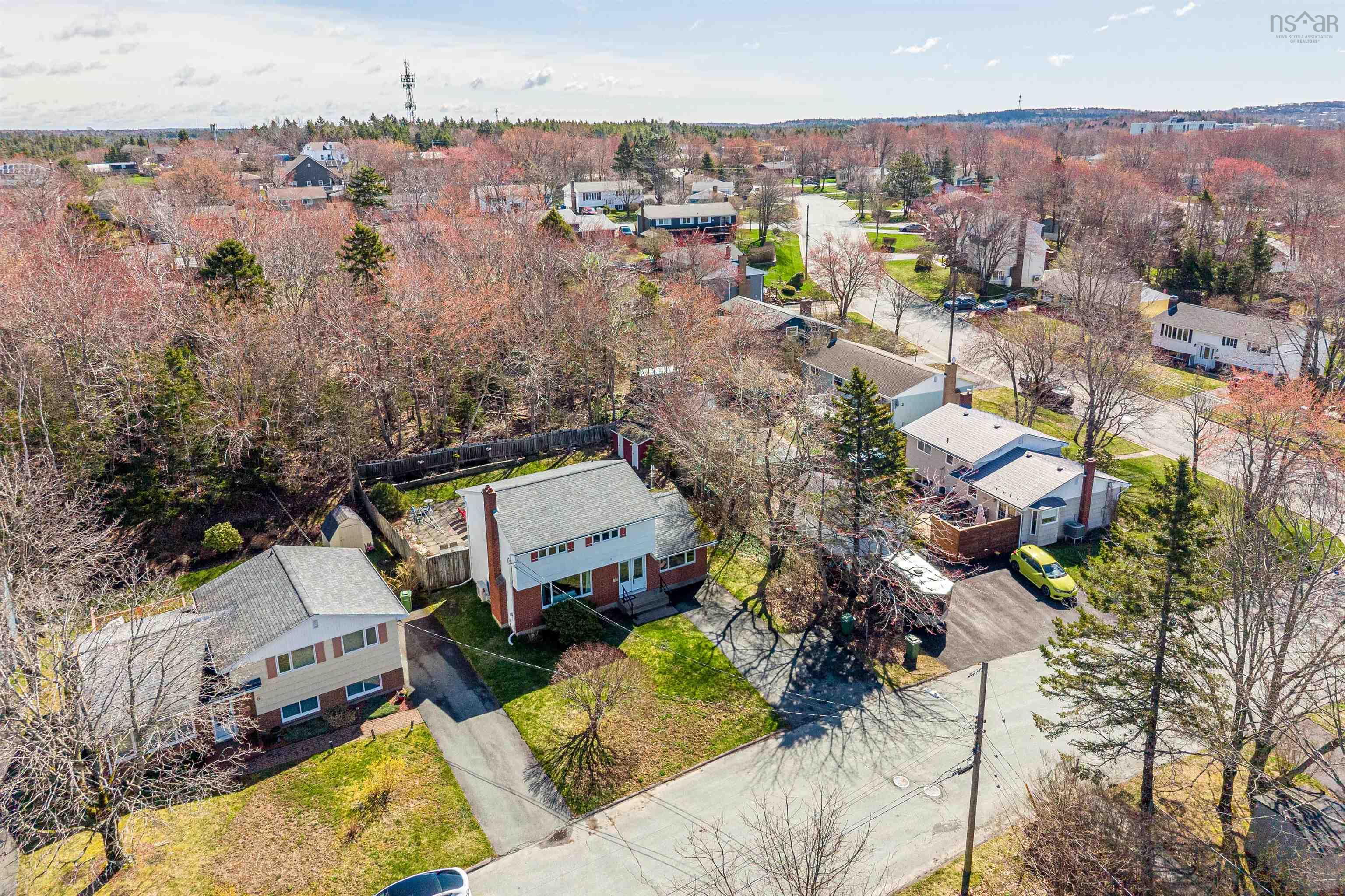 4 Dunrobin Drive, Dartmouth, NS (MLS 202609812)