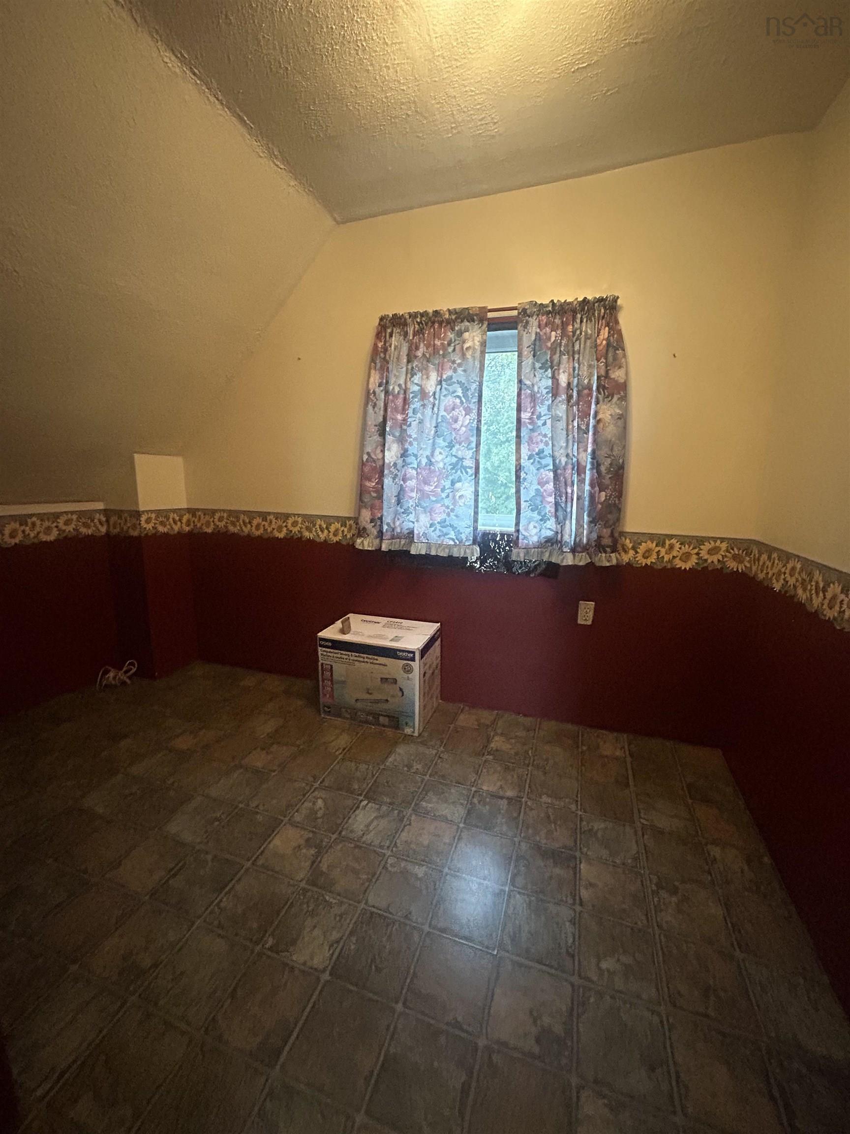 $179,000.00: 78 High Street, Trenton