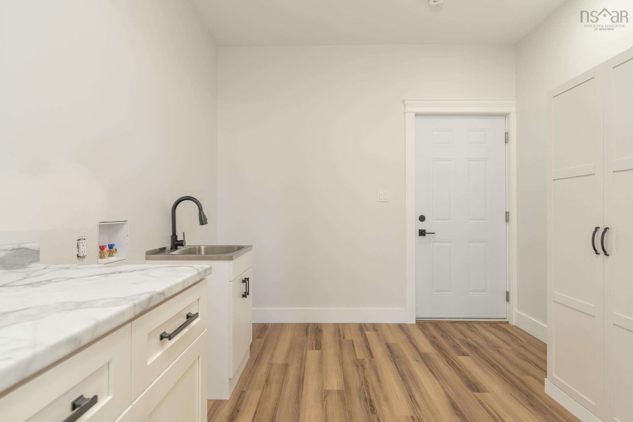 $775,000.00: 118 Park Drive, Brooklyn