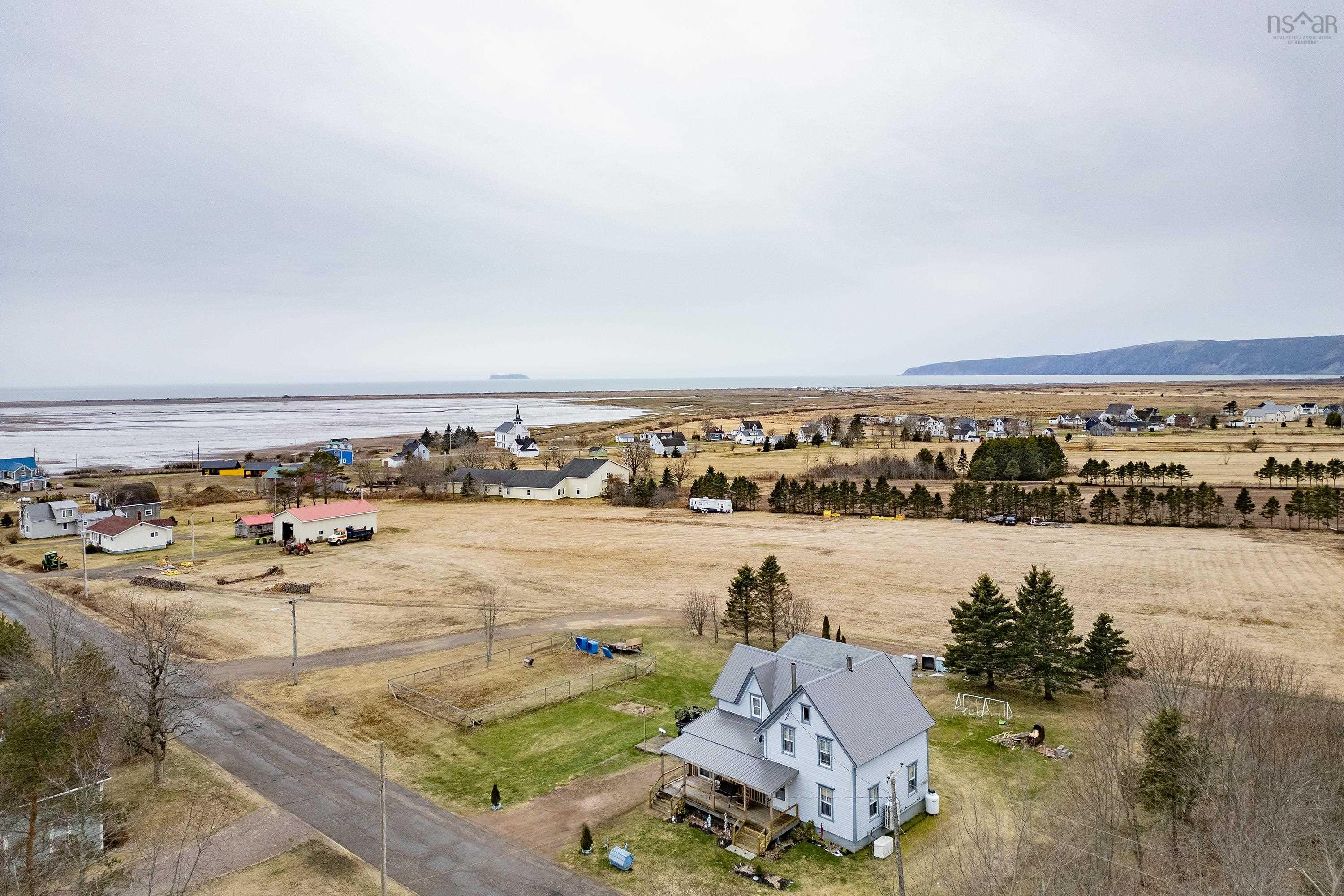 $299,000.00: 73 Mills Road, Advocate Harbour