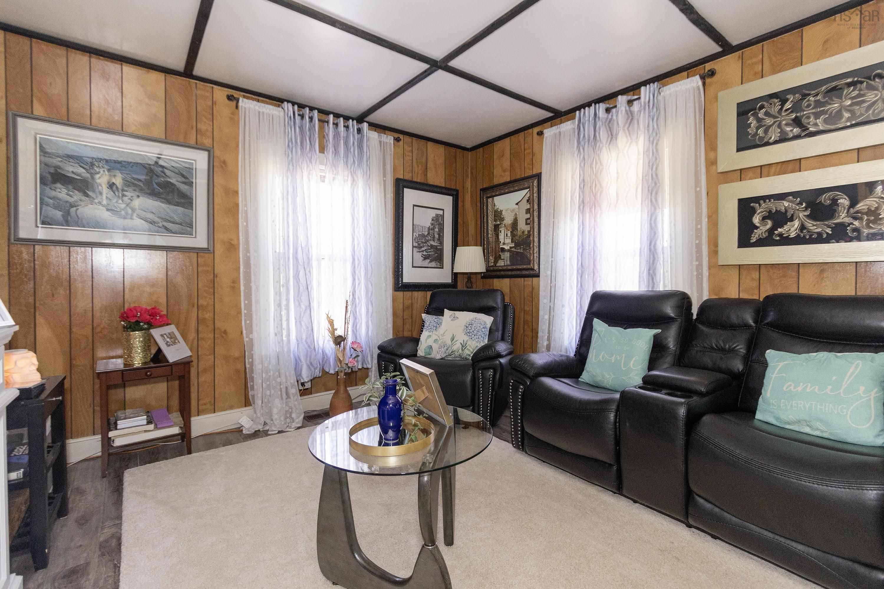 $299,000.00: 73 Mills Road, Advocate Harbour