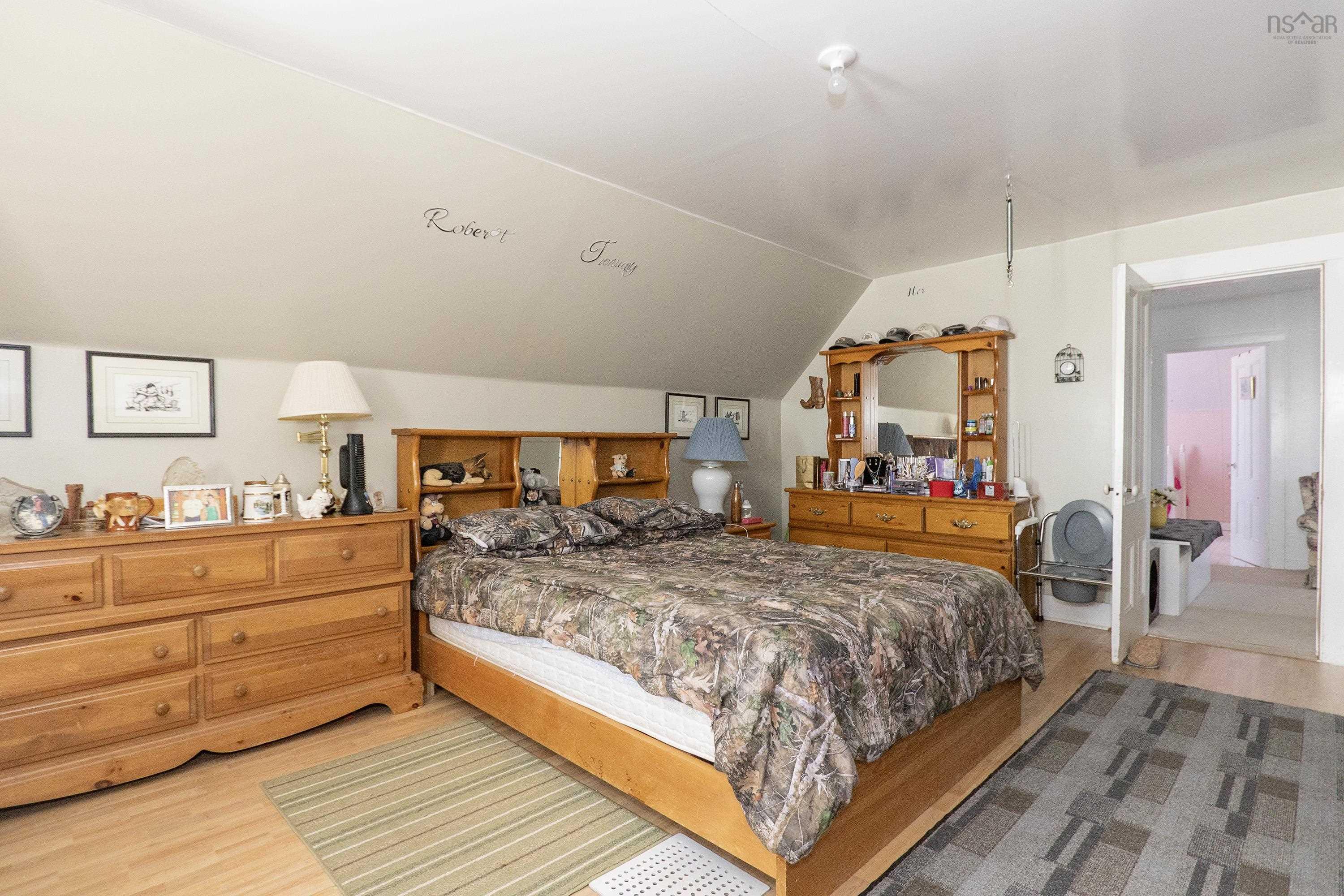 $299,000.00: 73 Mills Road, Advocate Harbour