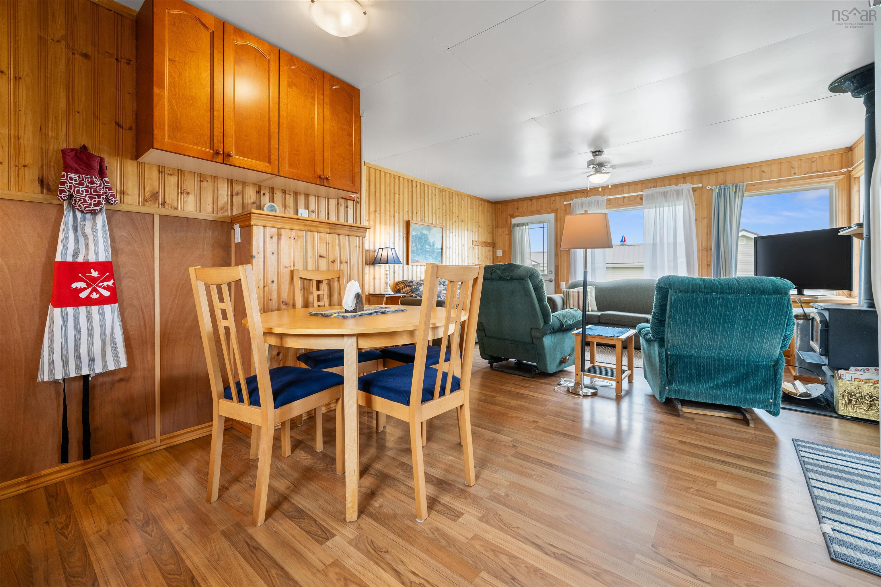 $349,900.00: 10 Sunrise Lane, Amherst Shore