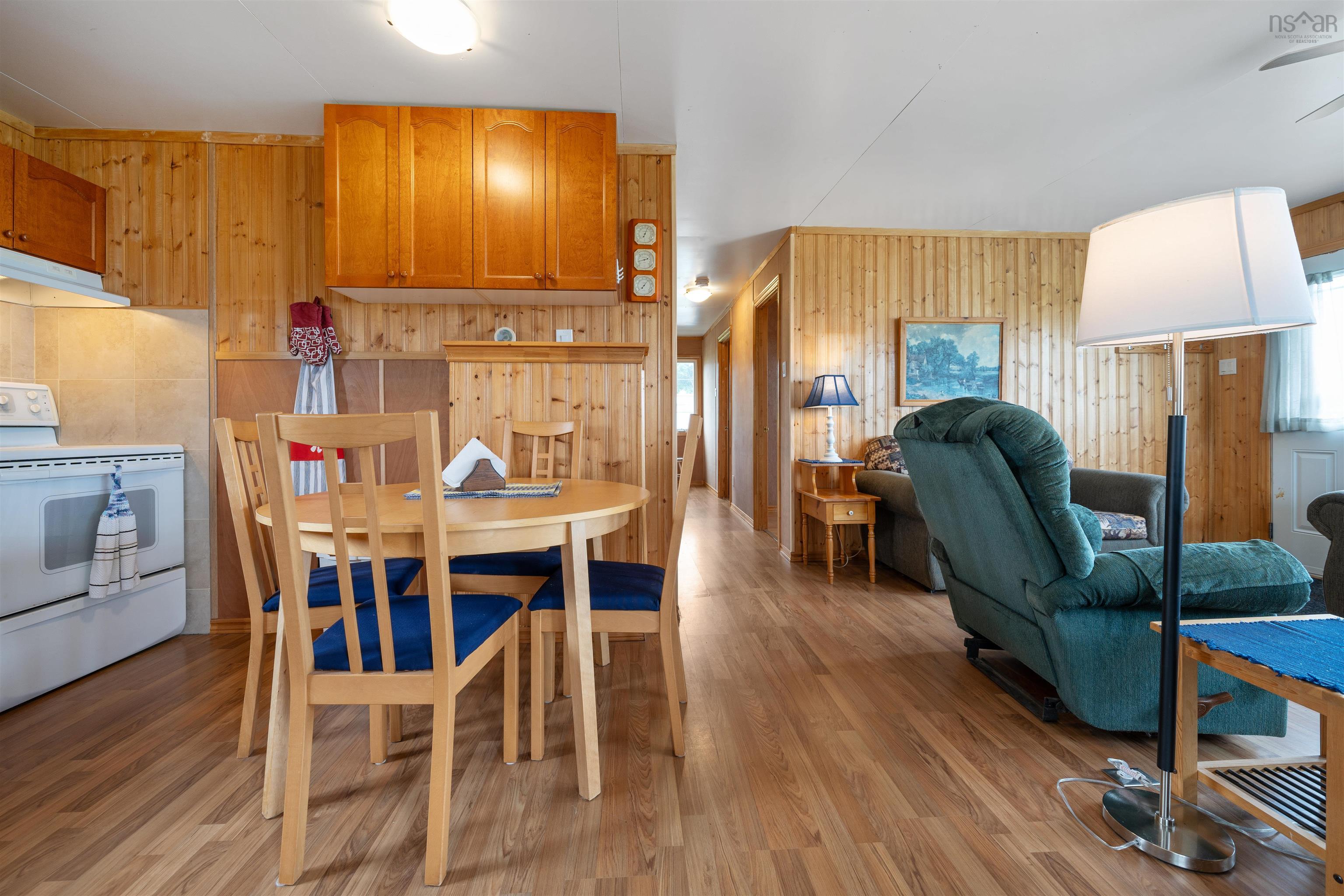 $349,900.00: 10 Sunrise Lane, Amherst Shore