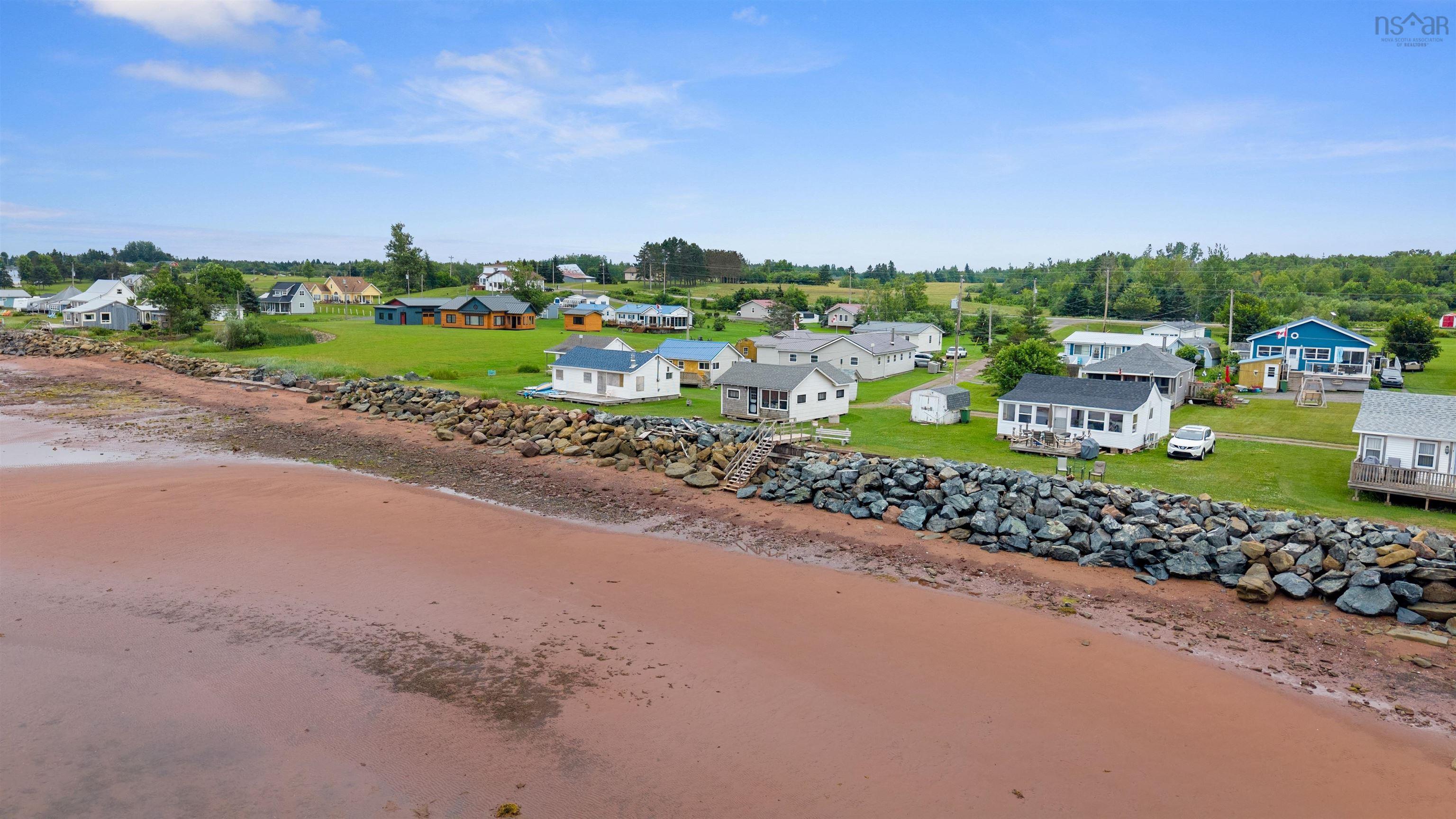 $349,900.00: 10 Sunrise Lane, Amherst Shore