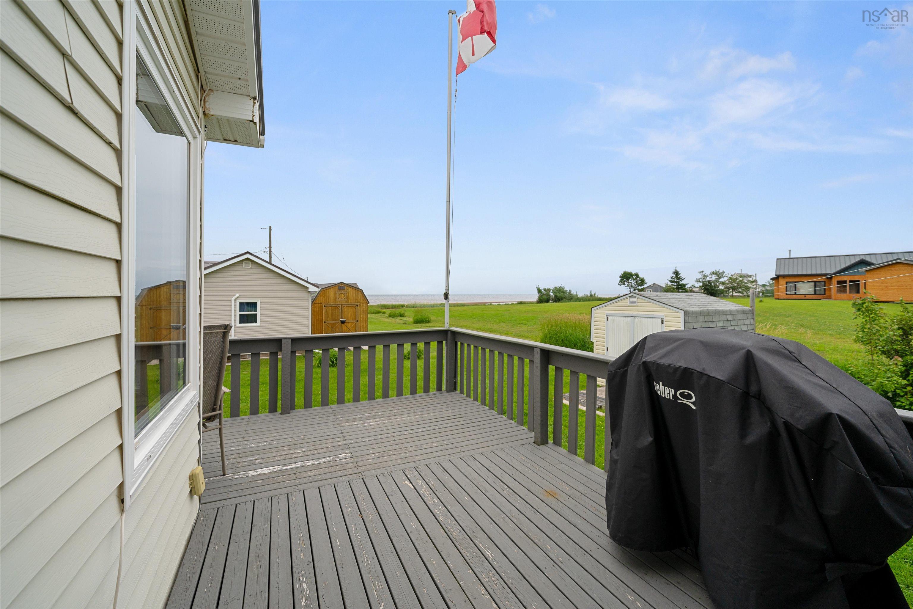 $349,900.00: 10 Sunrise Lane, Amherst Shore