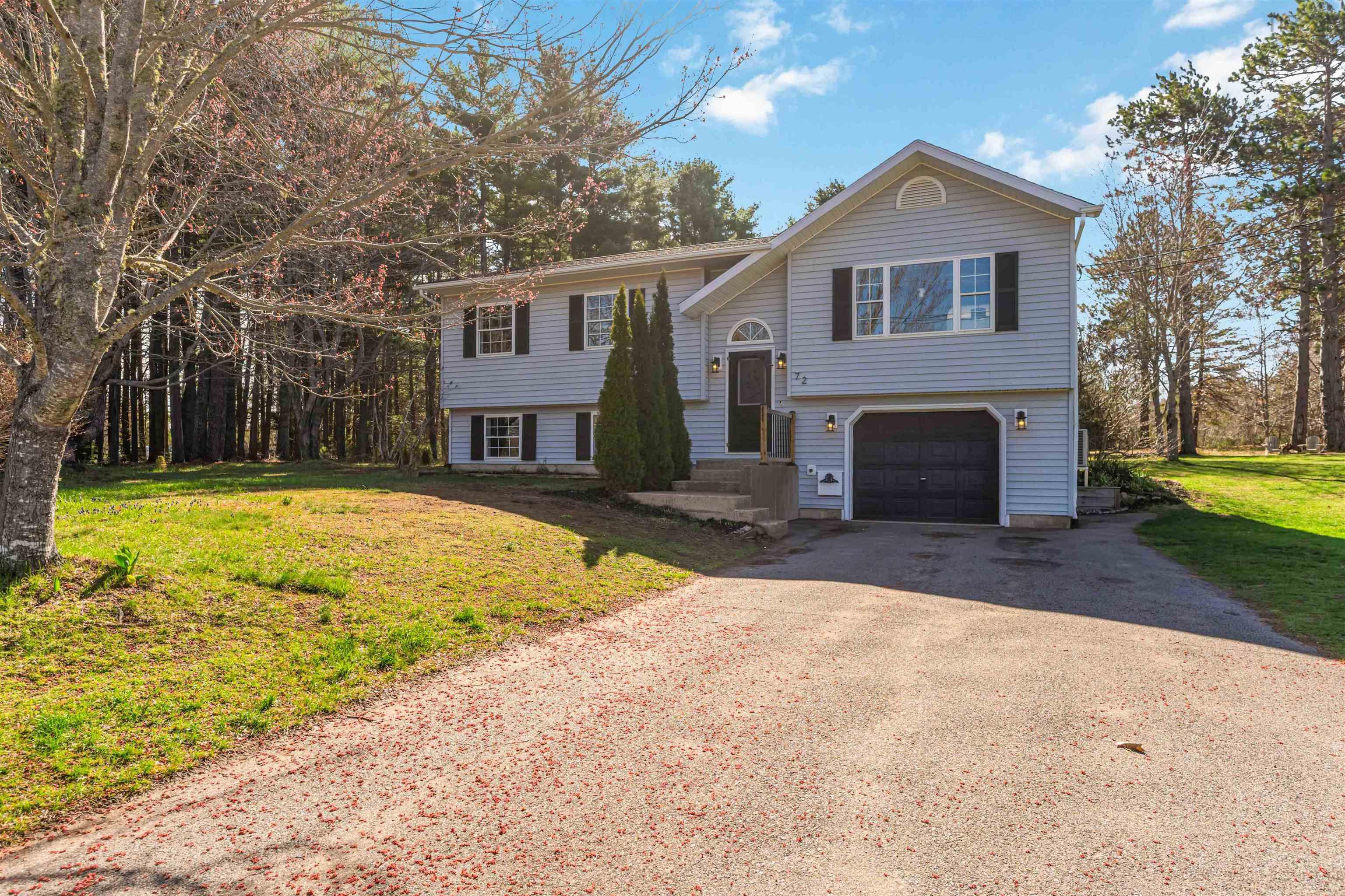 $490,000.00: 72 Adam Drive, South Farmington