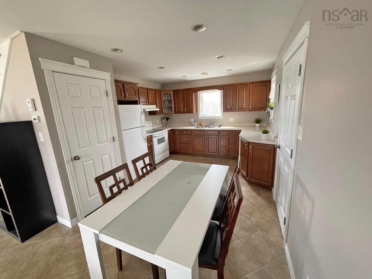 $750,000.00: 114-116 Scotts Drive, Summerville