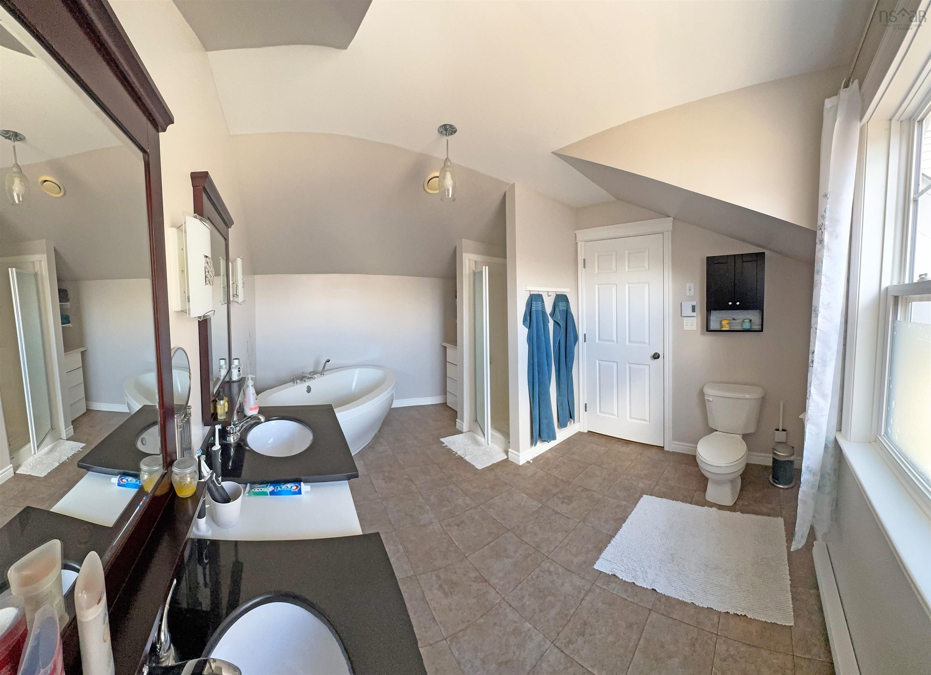 $750,000.00: 114-116 Scotts Drive, Summerville