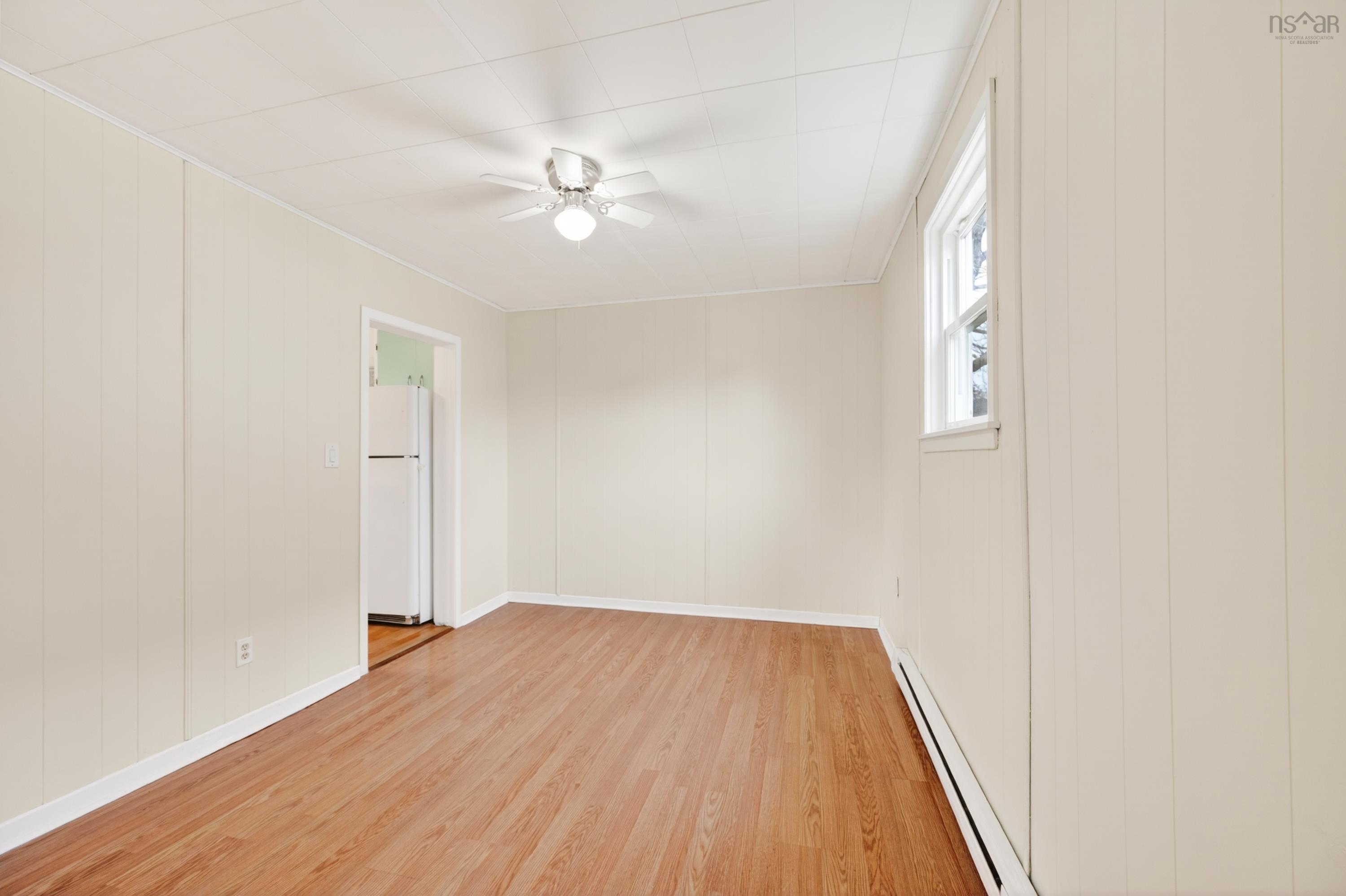 $159,900.00: 50 Gritton Avenue, Sydney