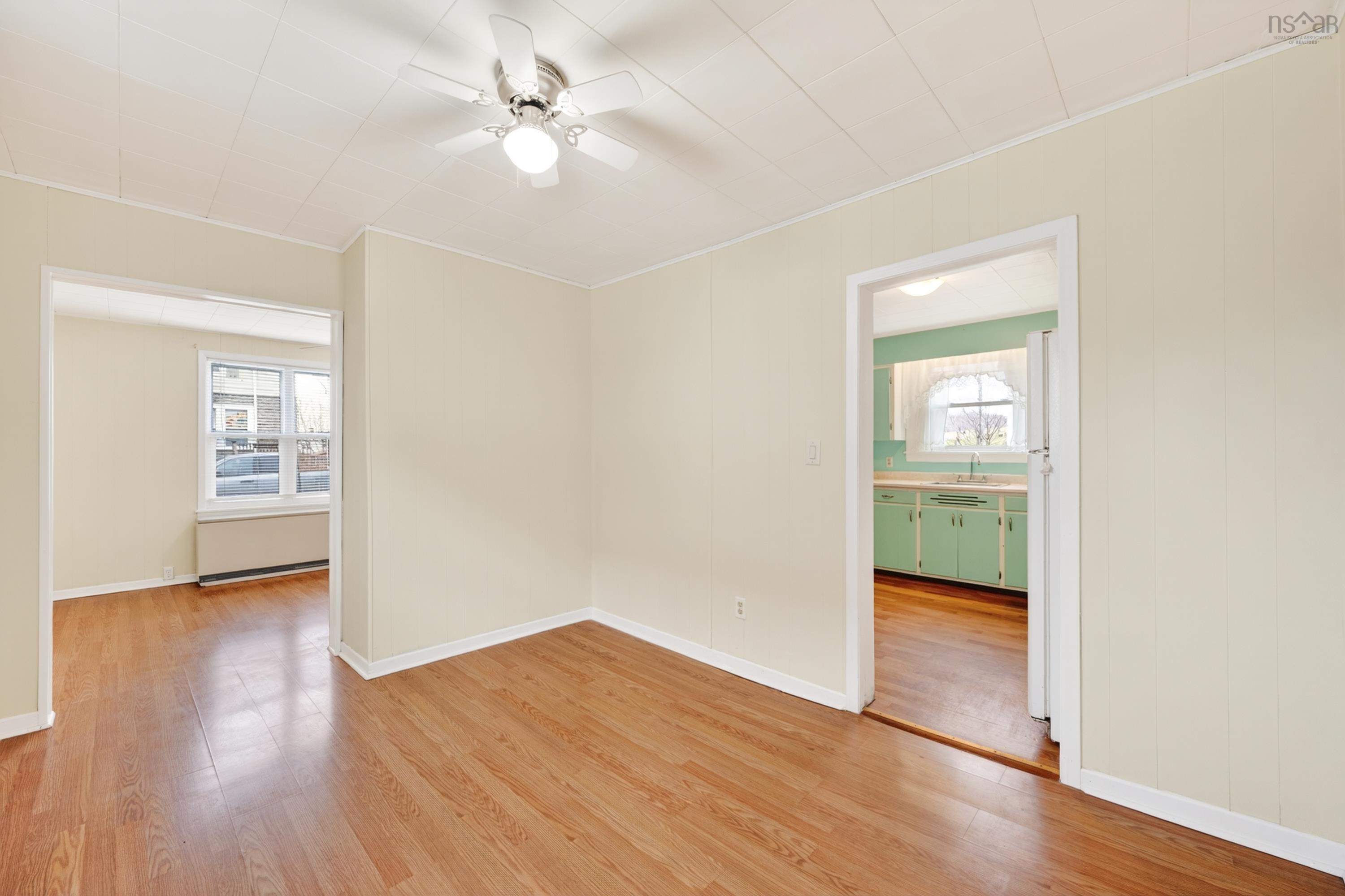 $159,900.00: 50 Gritton Avenue, Sydney