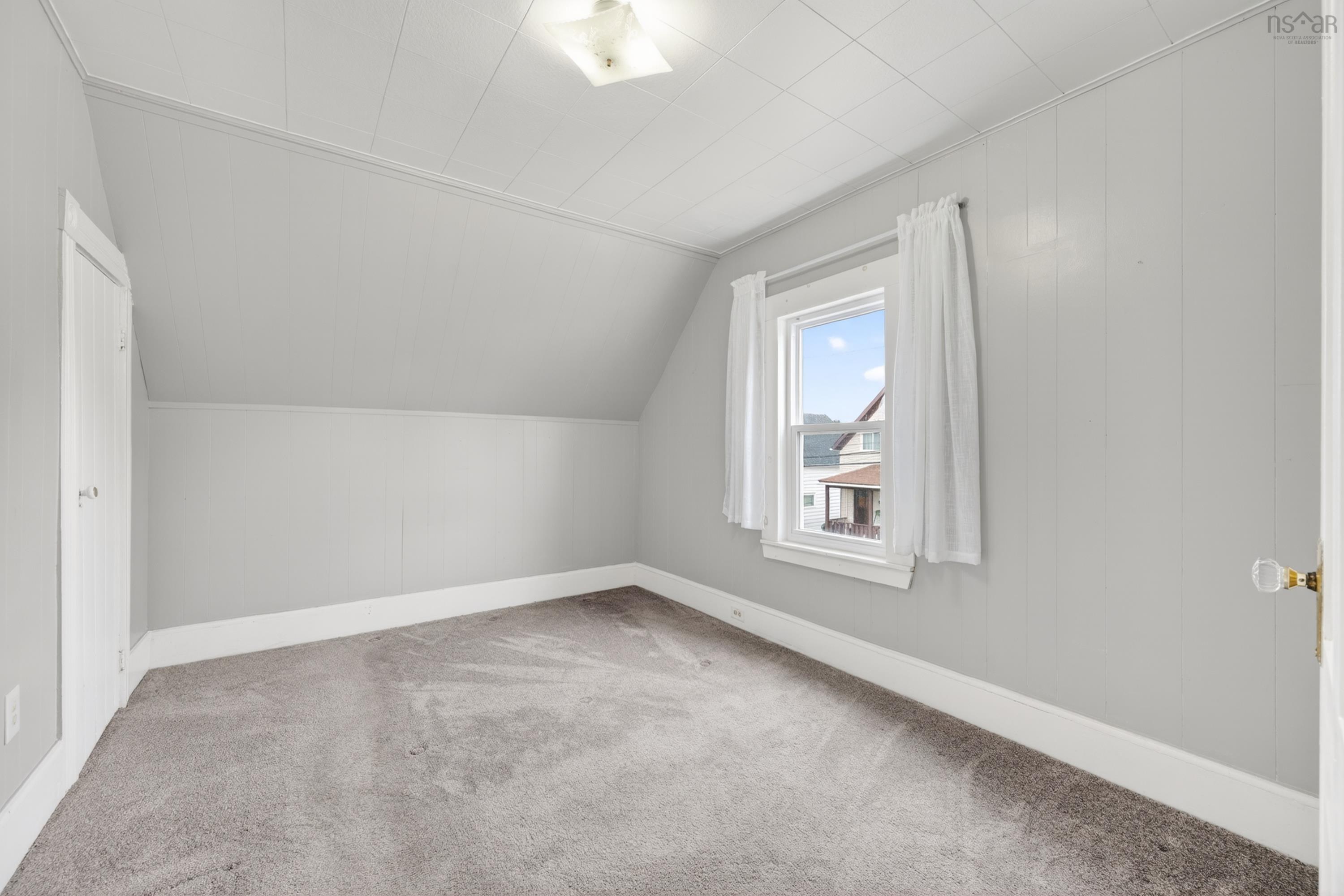 $159,900.00: 50 Gritton Avenue, Sydney