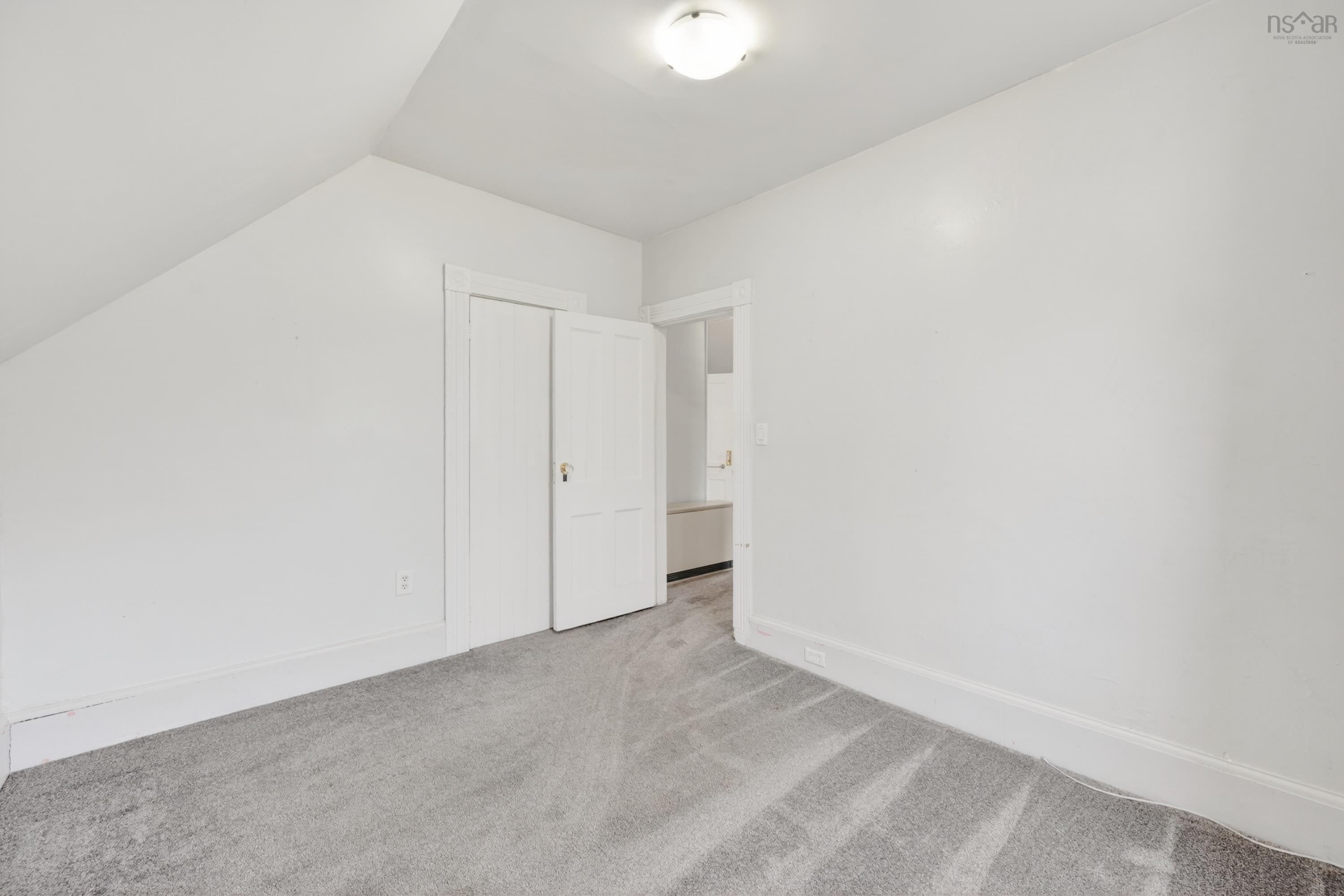 $159,900.00: 50 Gritton Avenue, Sydney