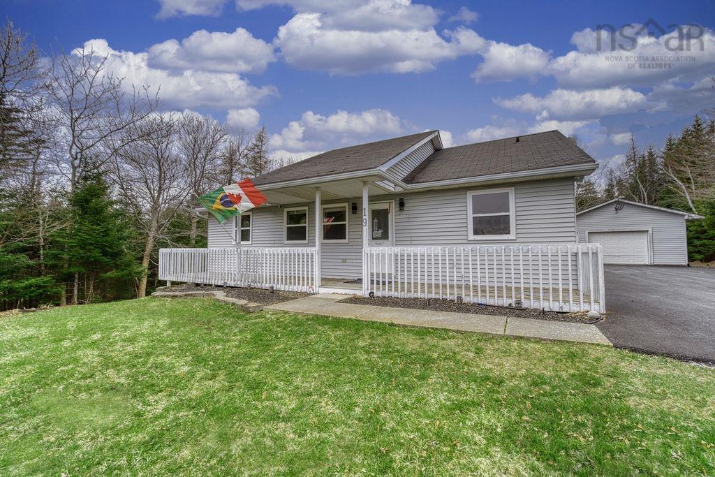 19 Shiloh Drive, Hatchet Lake, NS (MLS® 202609873) | Hatchet Lake Real Estate | RE/MAX Halifax