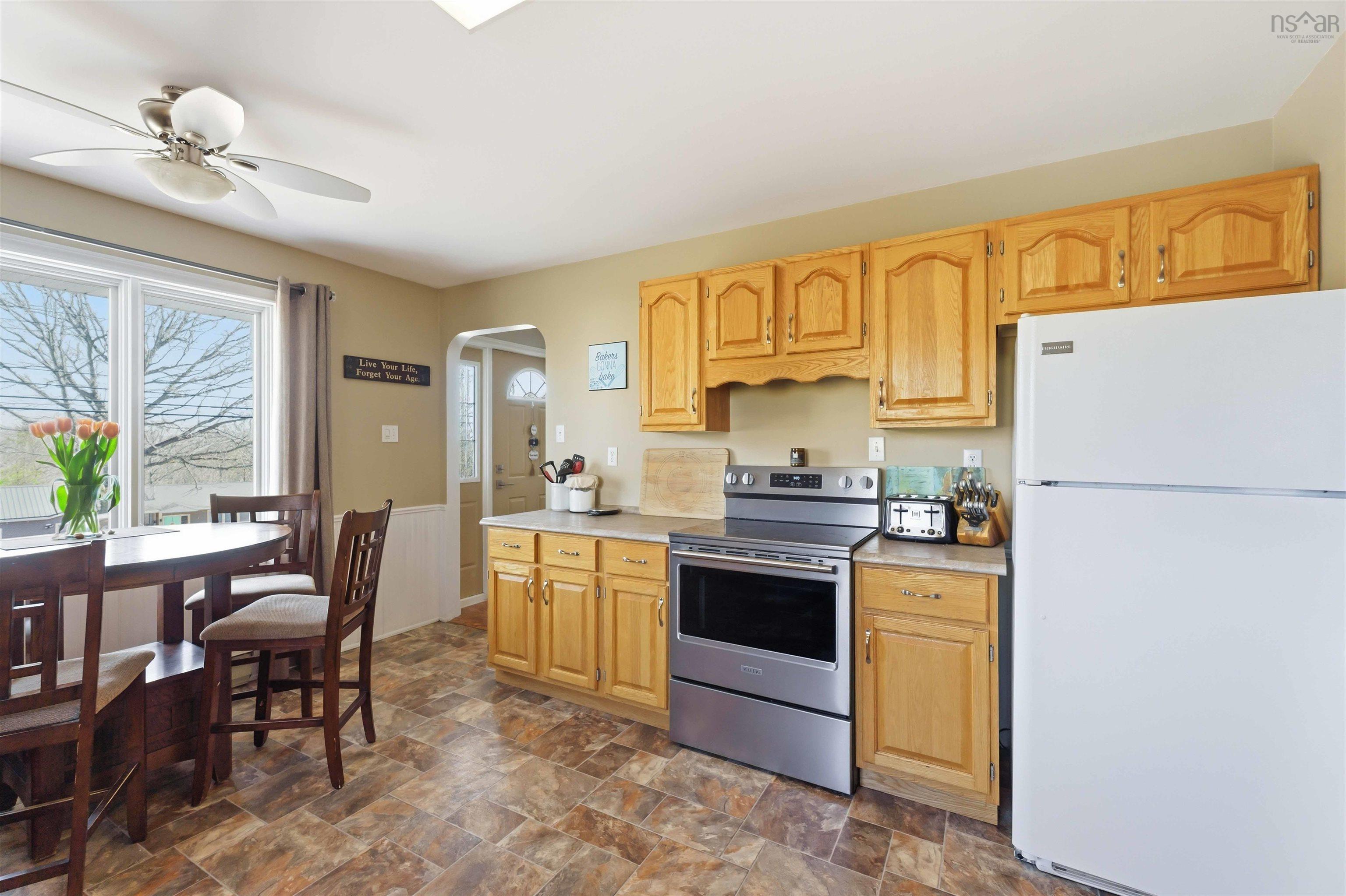 $525,000.00: 372 Park Street, Kentville