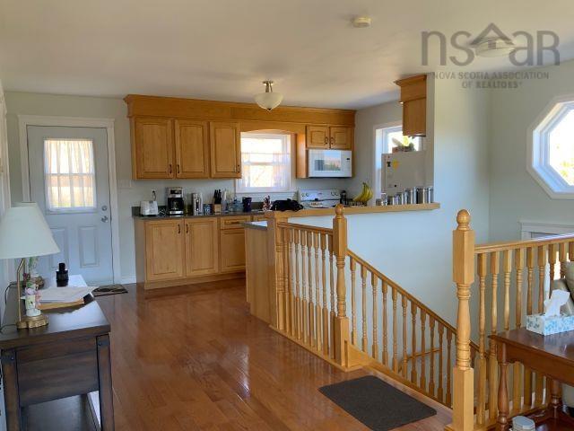 $349,000.00: 5978 South River Lake Road Highway, Roachvale