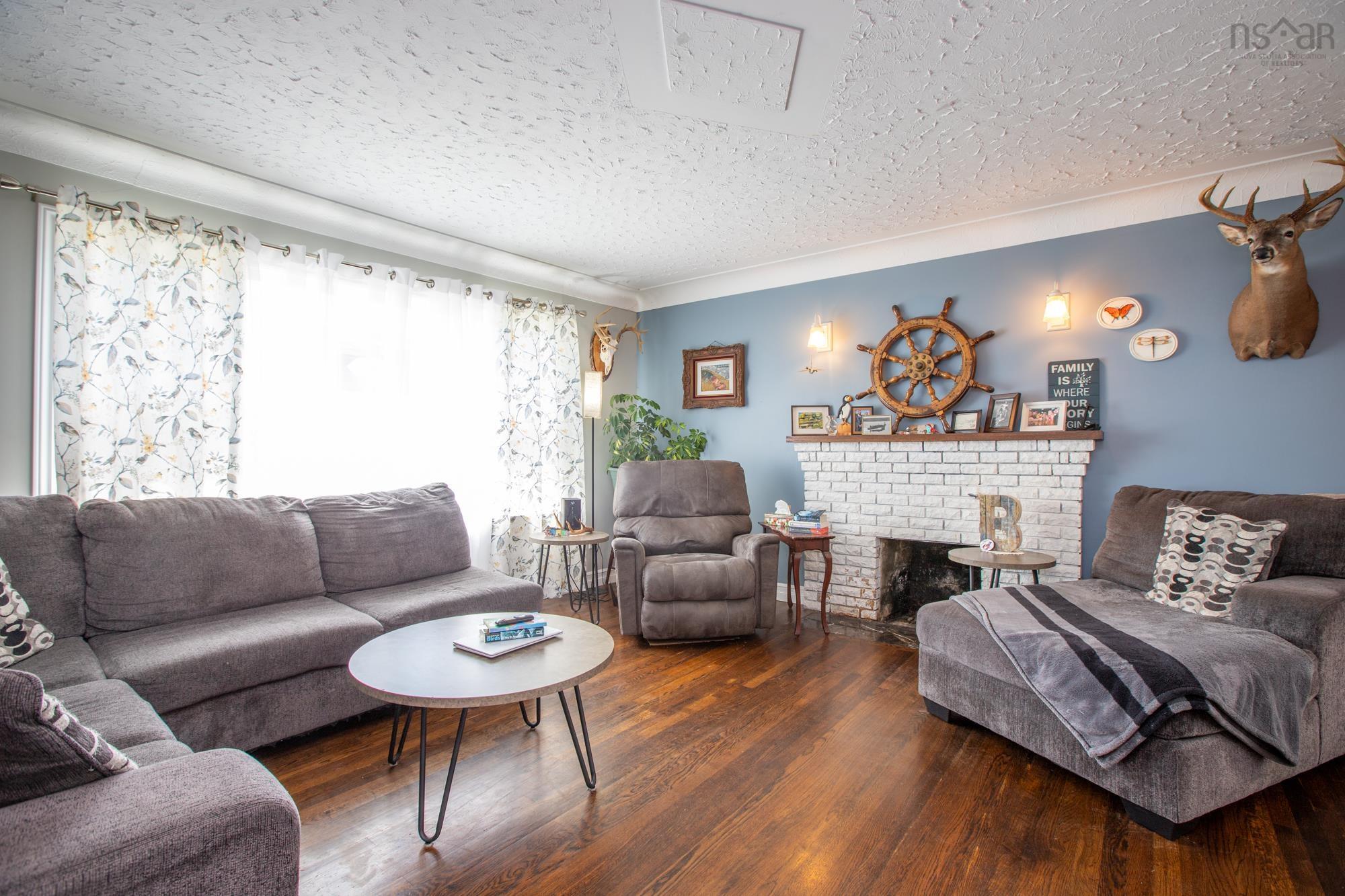 22 Ellenvale Avenue, Dartmouth, NS (MLS 202609881)