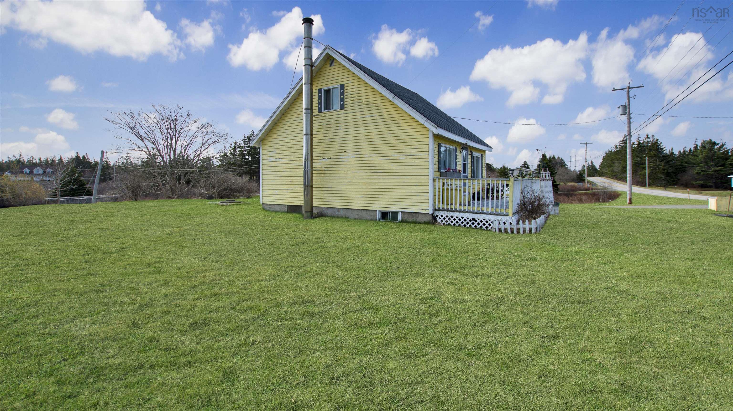 $179,900.00: 289 Comeaus Hill Road, Little River Harbour