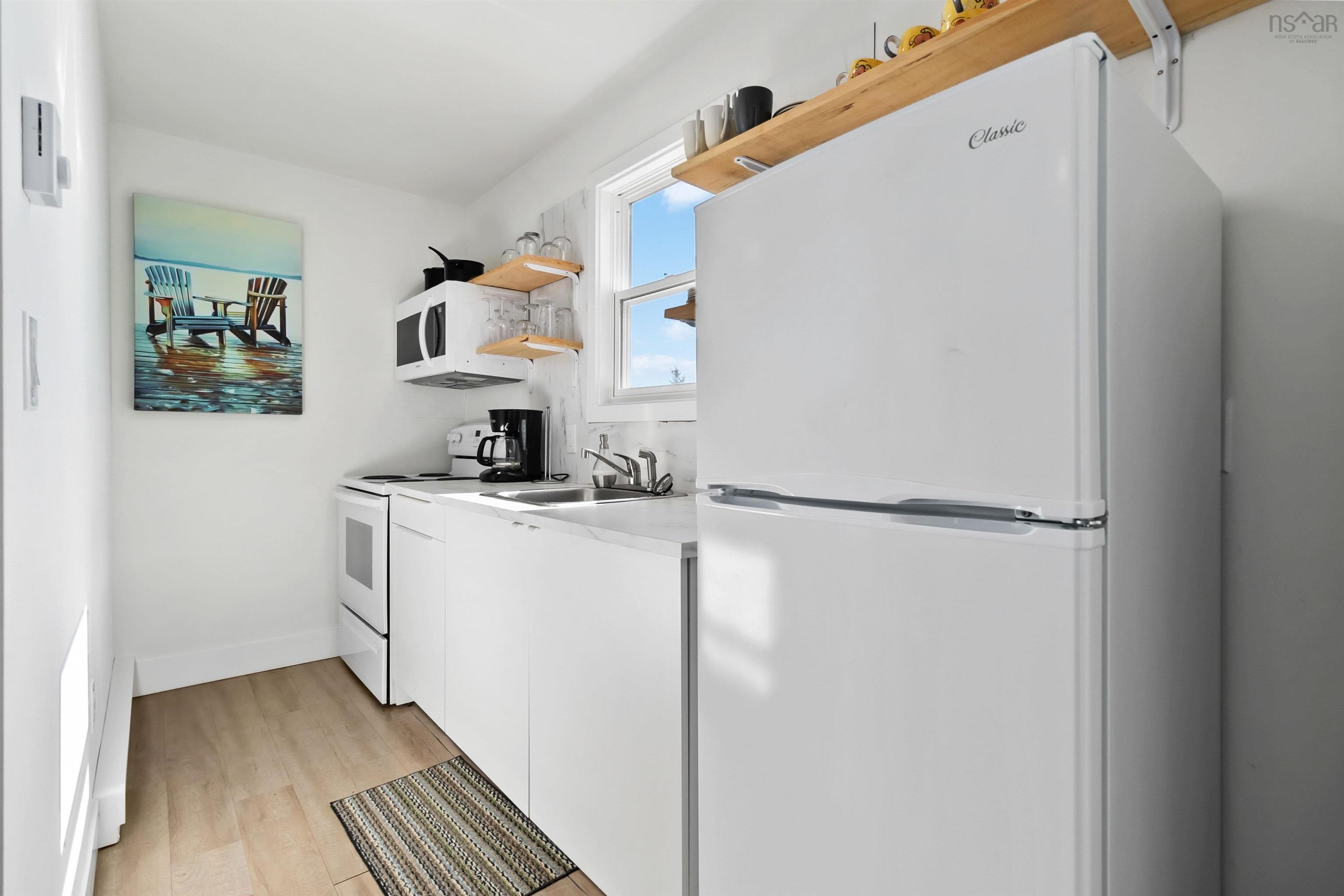 $525,000.00: 7371 Highway 3, Summerville Centre