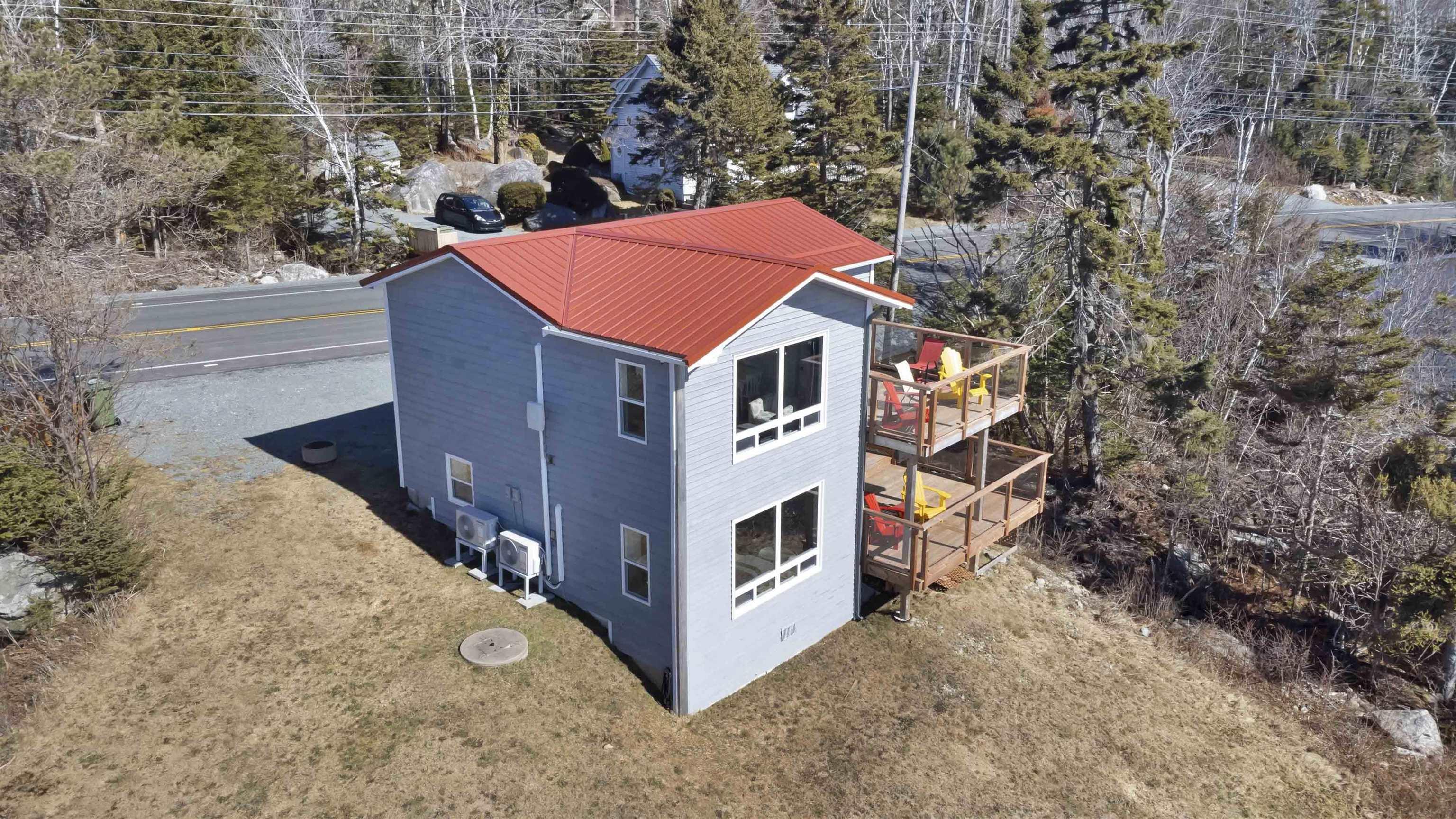 $525,000.00: 7371 Highway 3, Summerville Centre