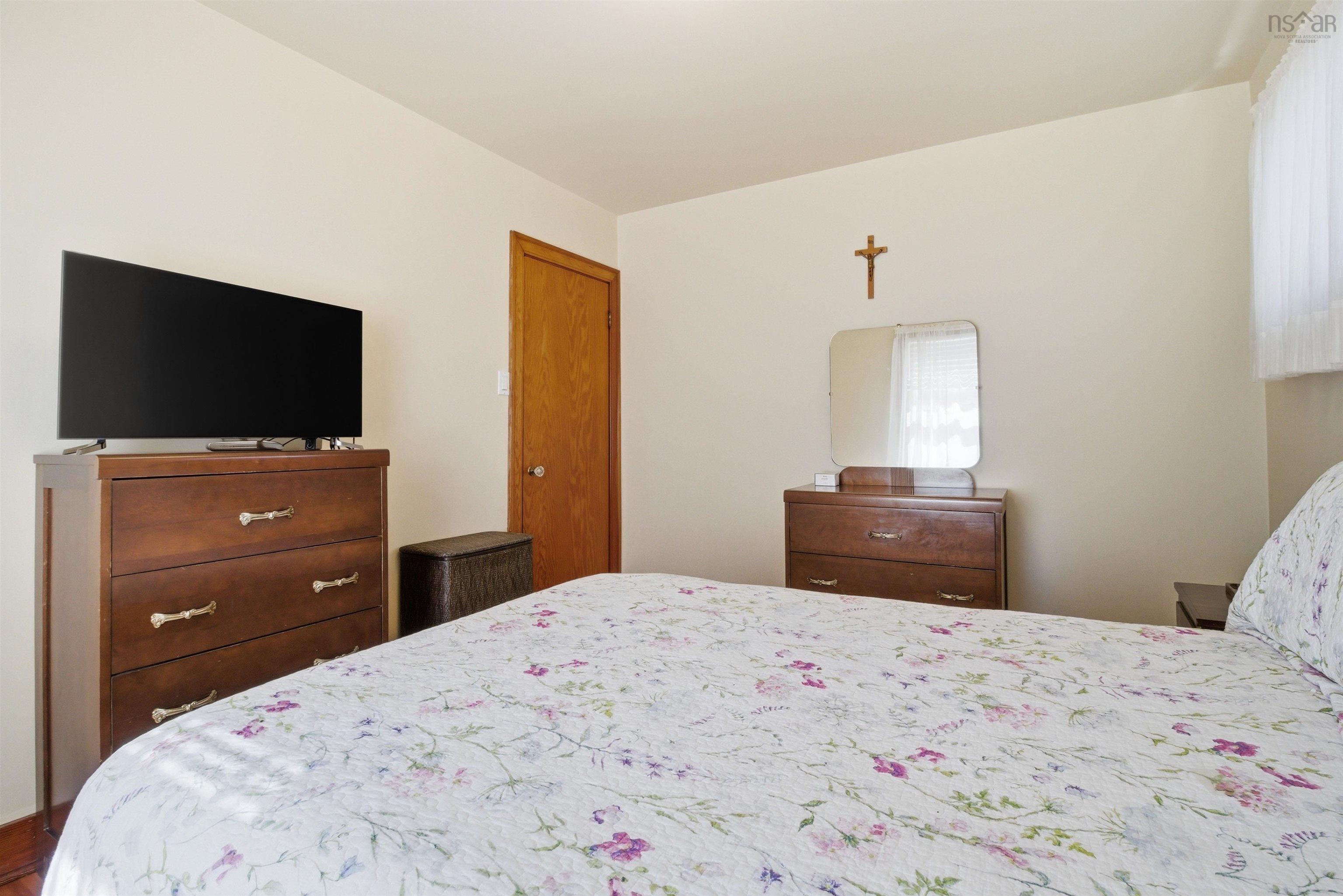 $489,900.00: 104 Melrose Avenue, Halifax