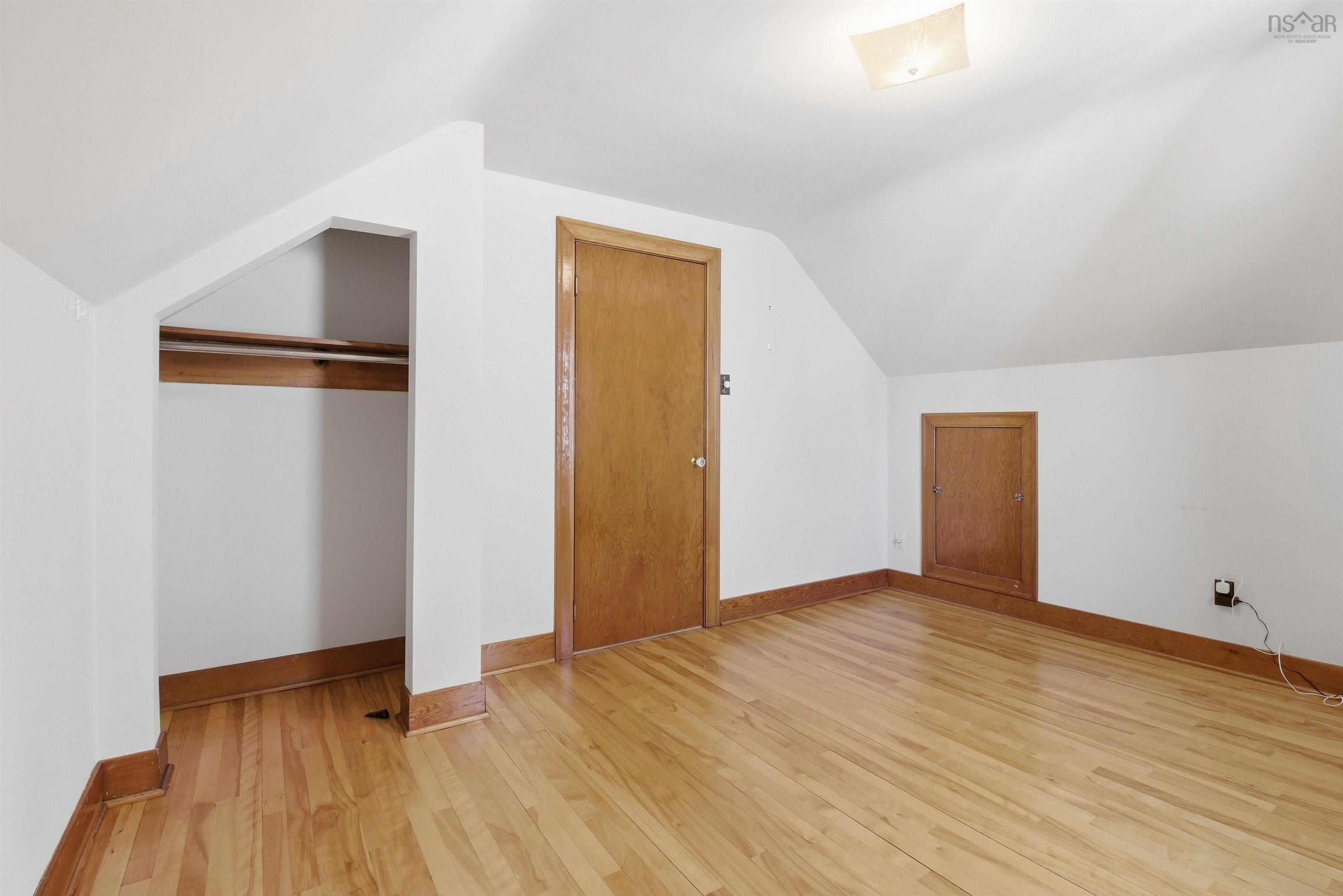 $489,900.00: 104 Melrose Avenue, Halifax