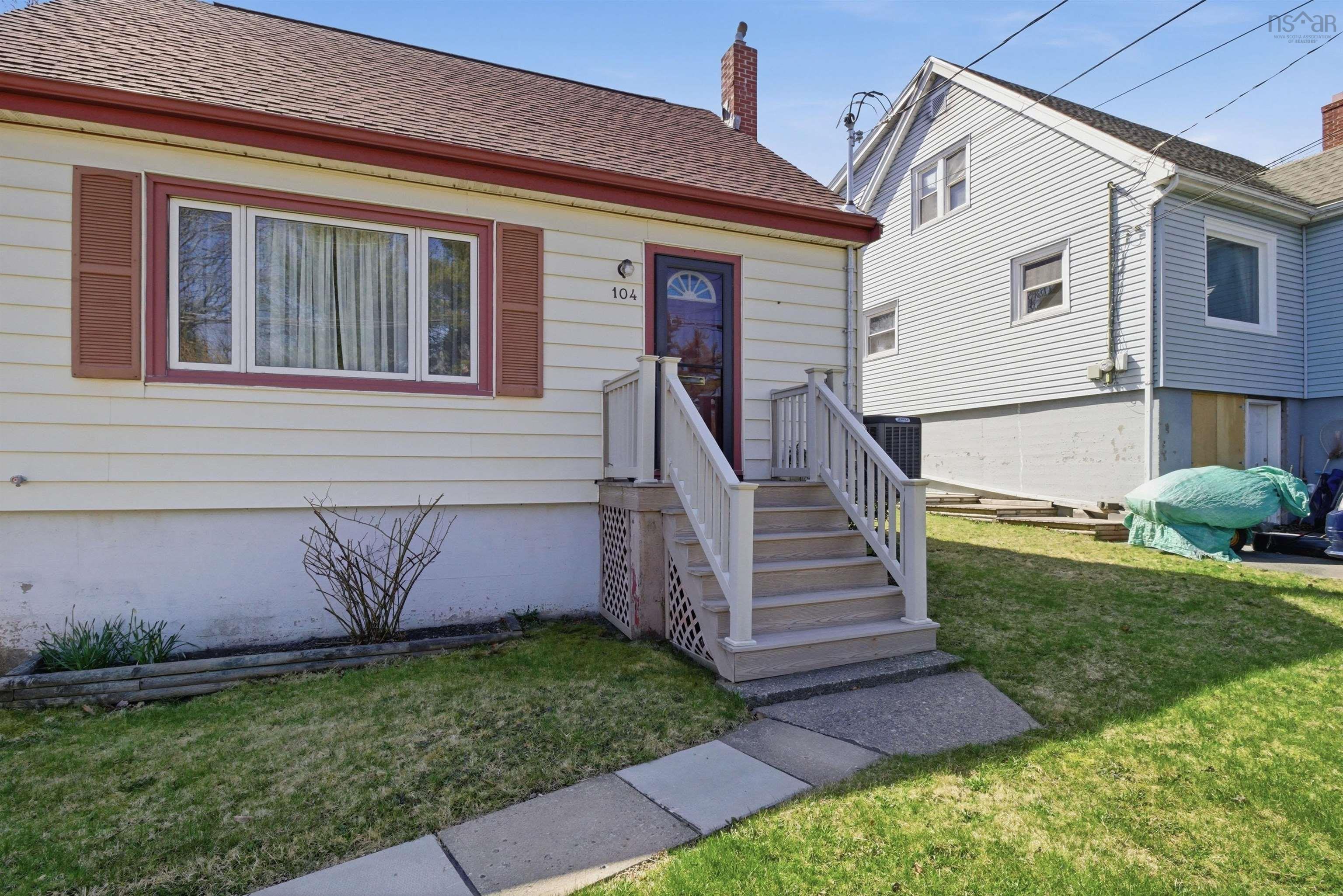 $489,900.00: 104 Melrose Avenue, Halifax