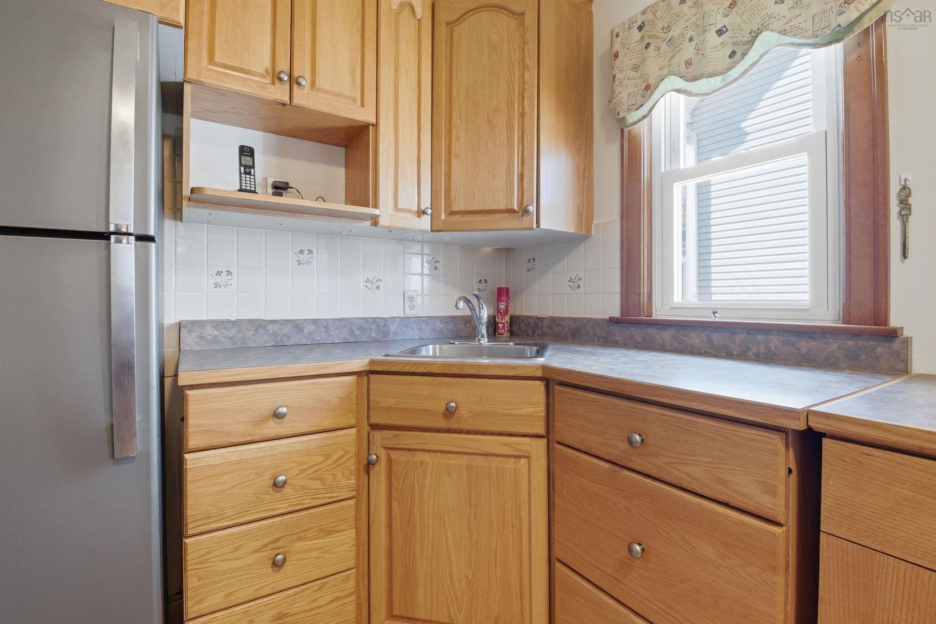 $489,900.00: 104 Melrose Avenue, Halifax