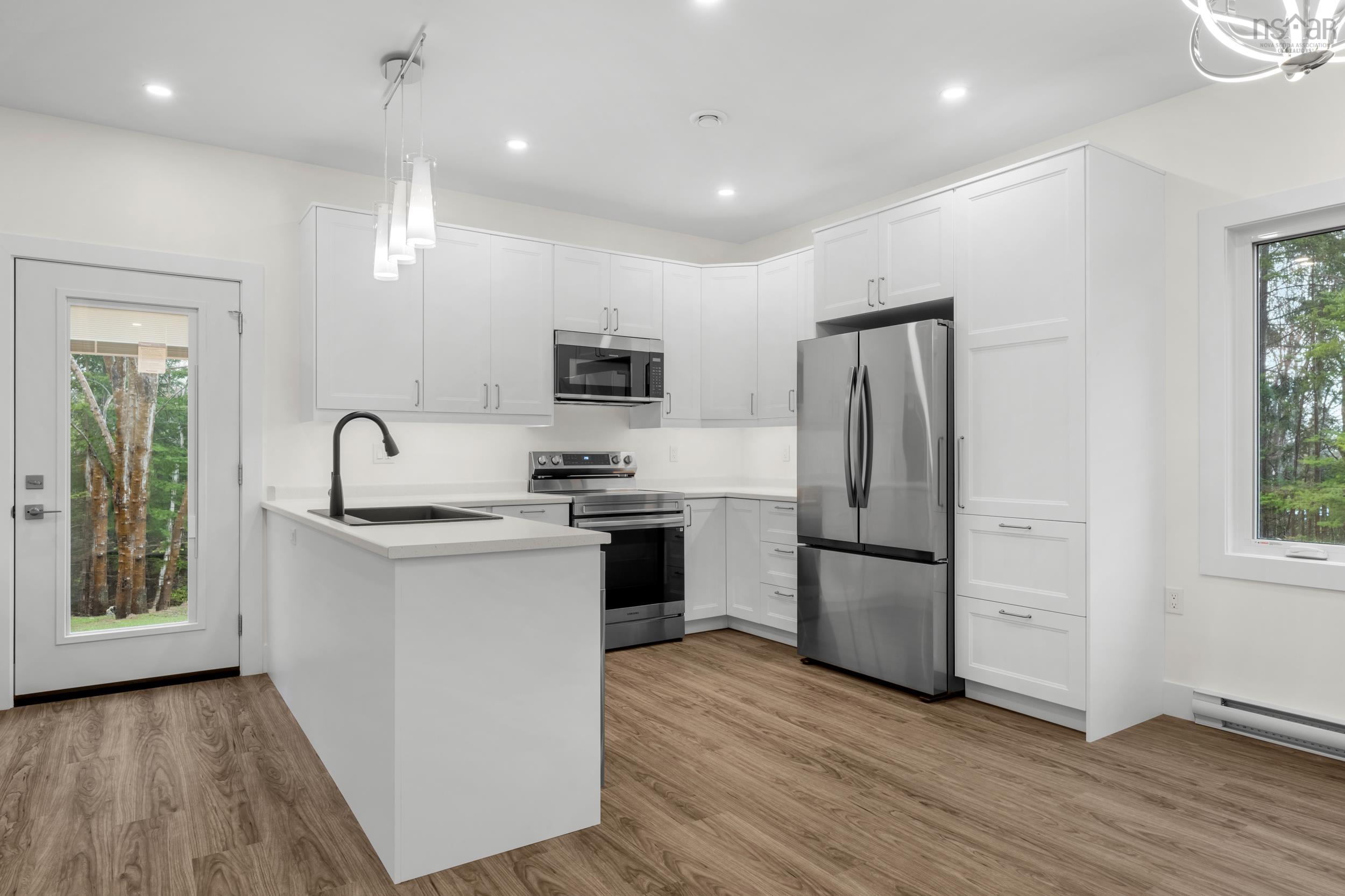$524,900.00: 25 Jan Marie Drive, Lawrencetown
