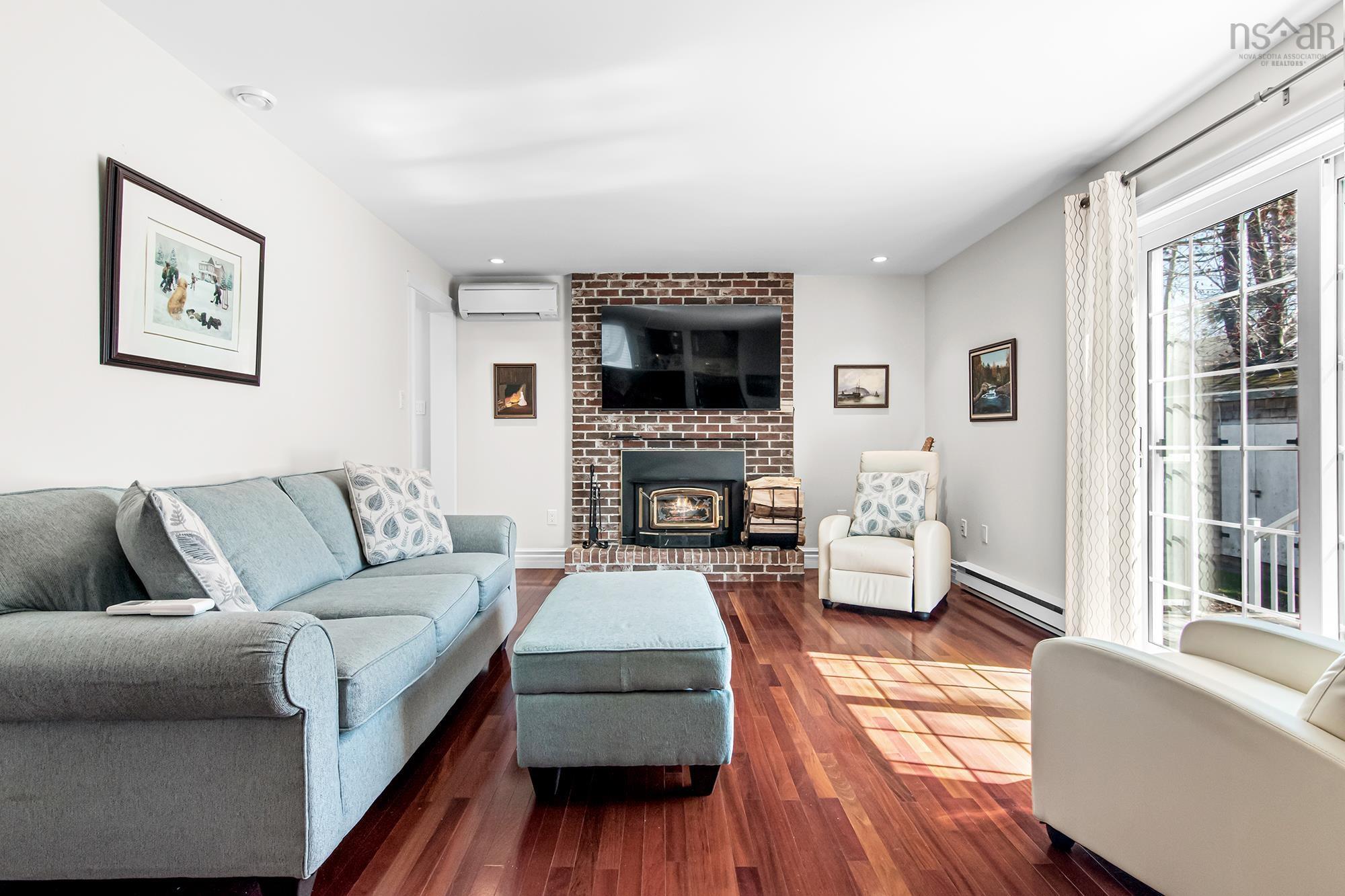 $819,500.00: 201 Douglas Crescent, Halifax