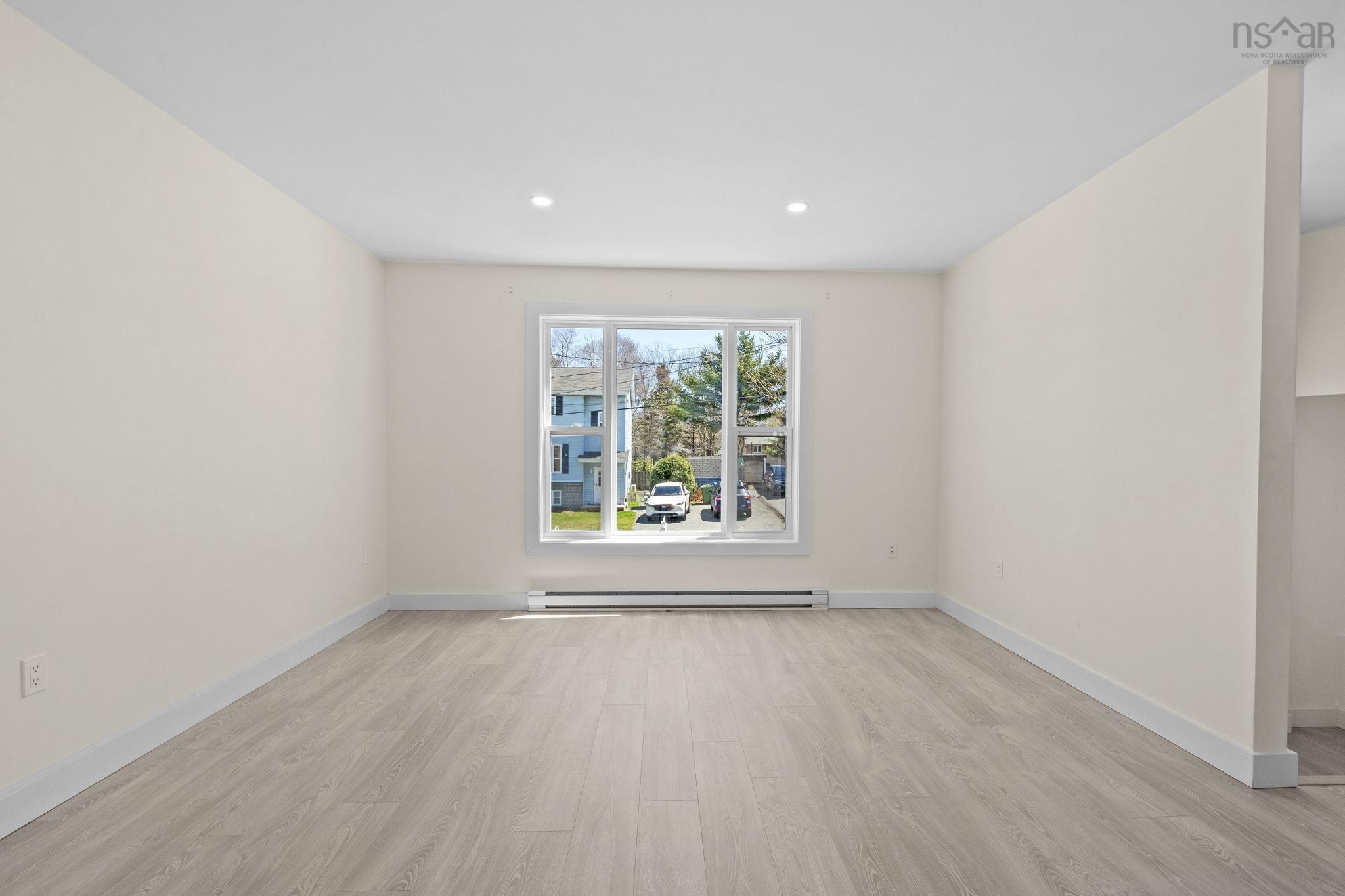 $549,900.00: 68 Sugar Maple Drive, Timberlea