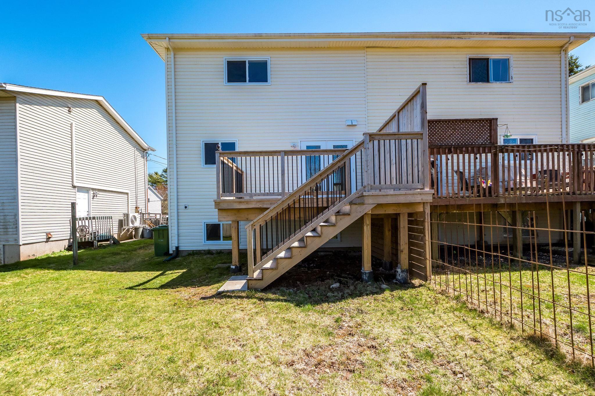 $549,900.00: 68 Sugar Maple Drive, Timberlea