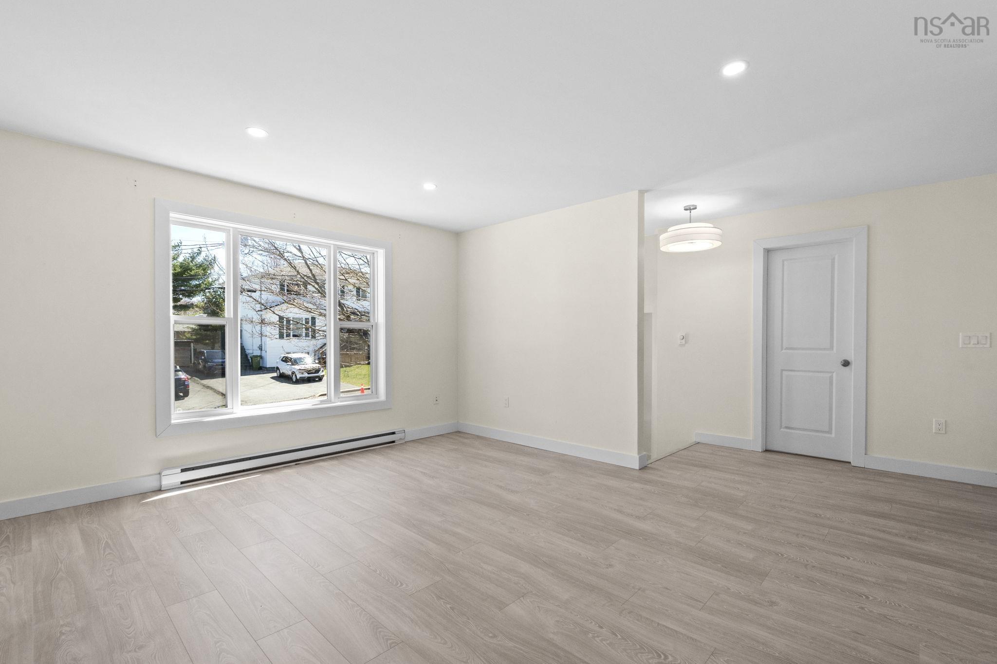 $549,900.00: 68 Sugar Maple Drive, Timberlea
