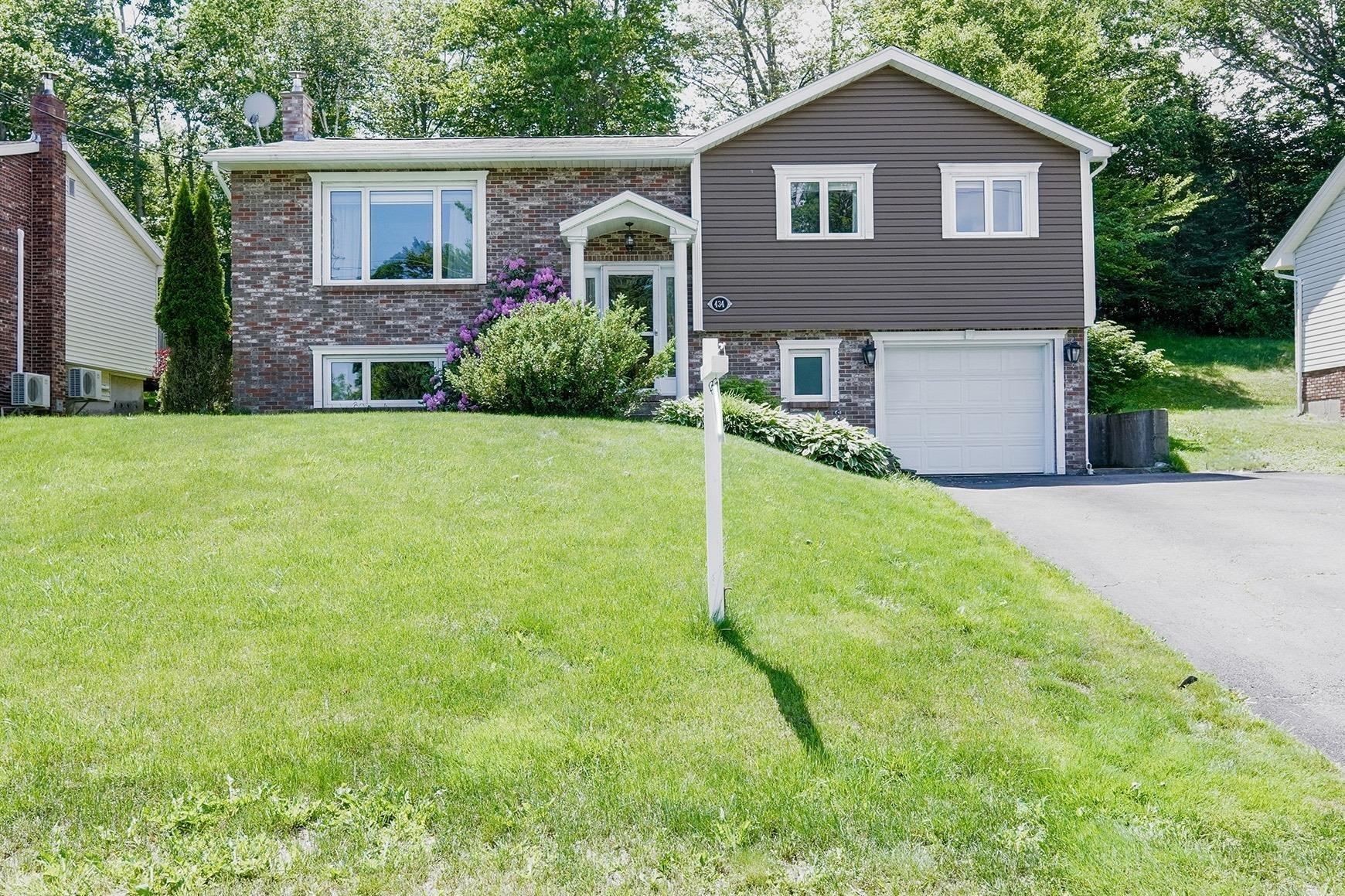$557,500.00: 434 Colby Drive, Colby Village