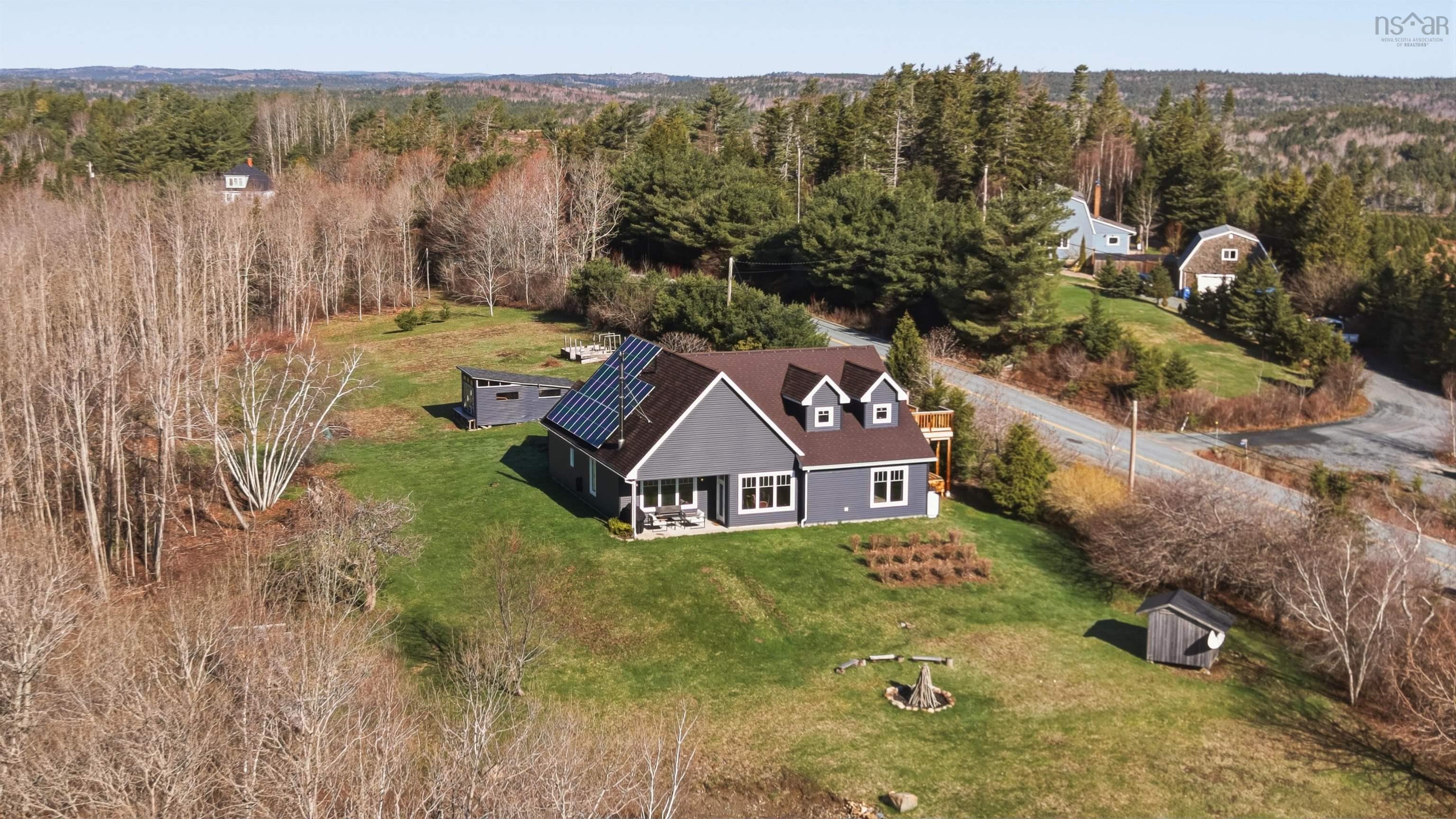 $989,000.00: 437 Mount Pleasant Road, Mount Pleasant
