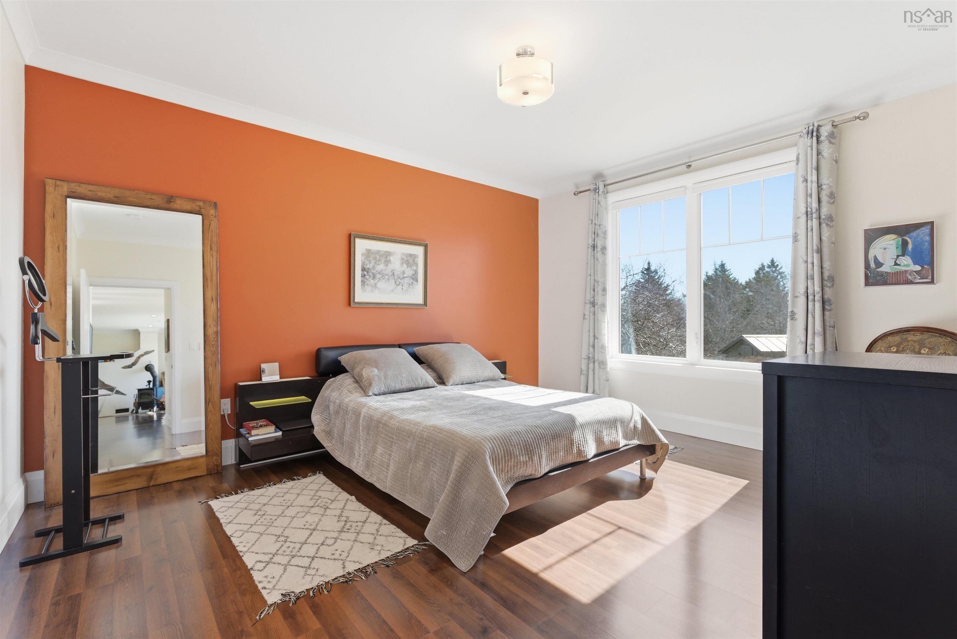 $989,000.00: 437 Mount Pleasant Road, Mount Pleasant