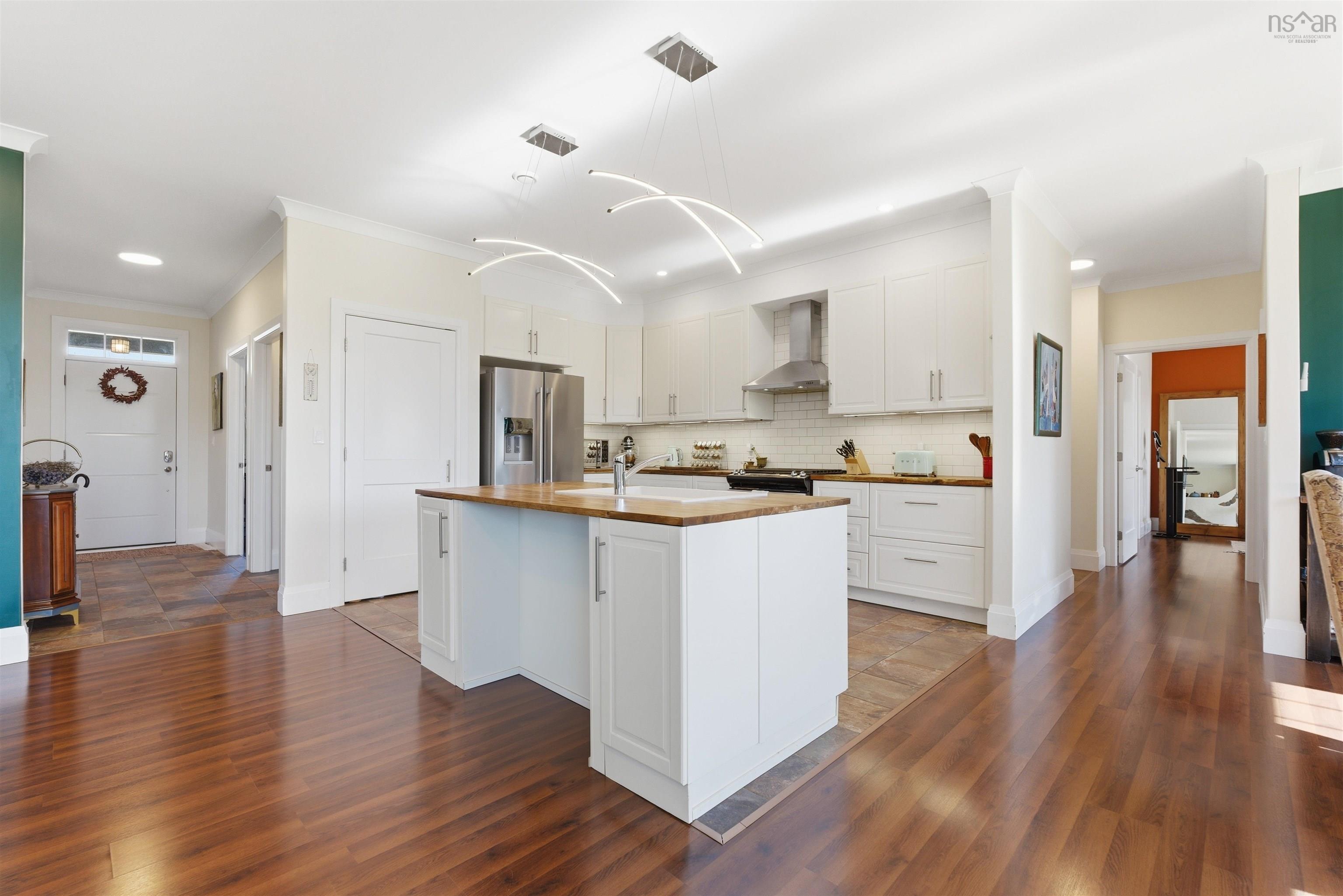 $989,000.00: 437 Mount Pleasant Road, Mount Pleasant
