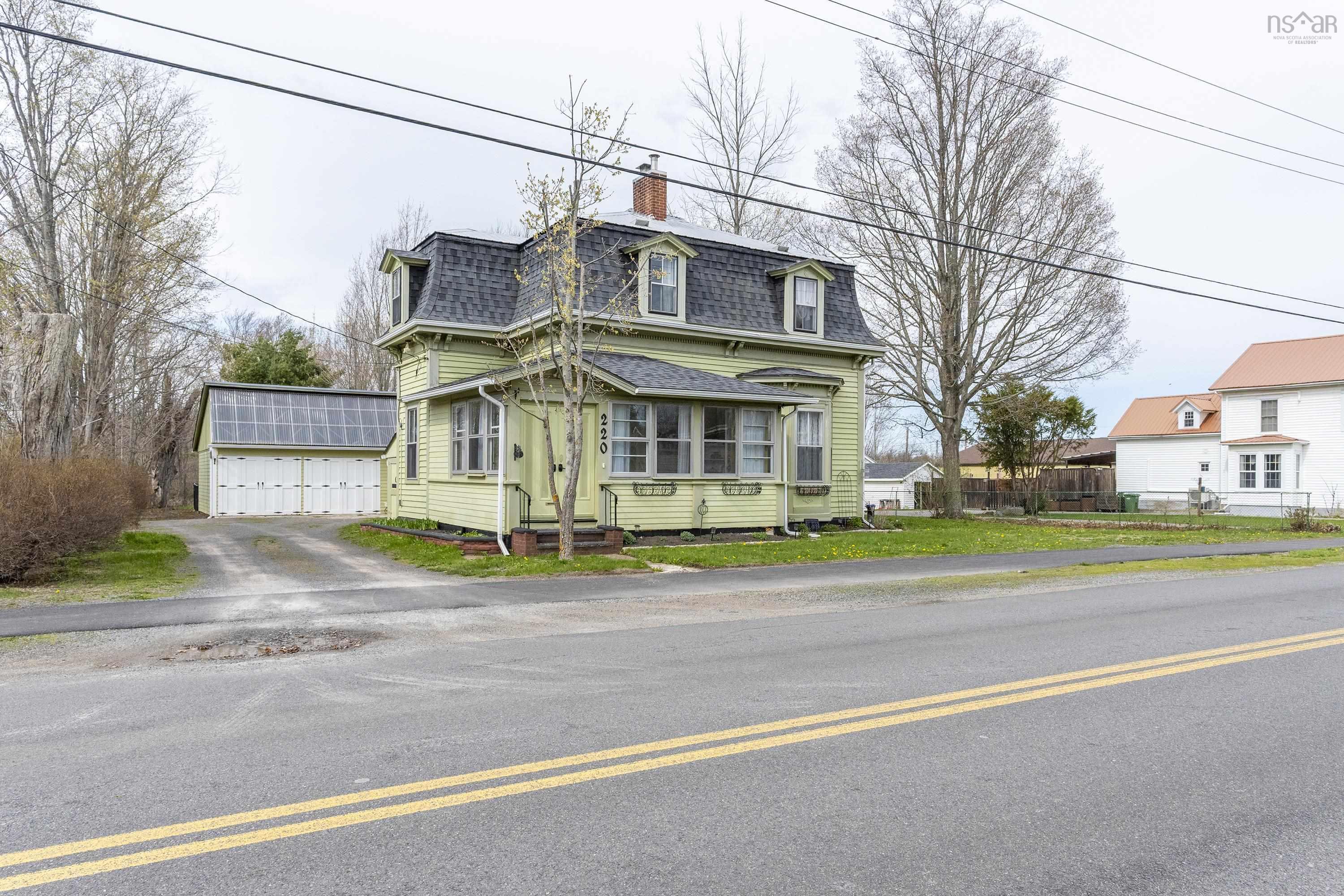 $529,900.00: 220 Main Street, Berwick