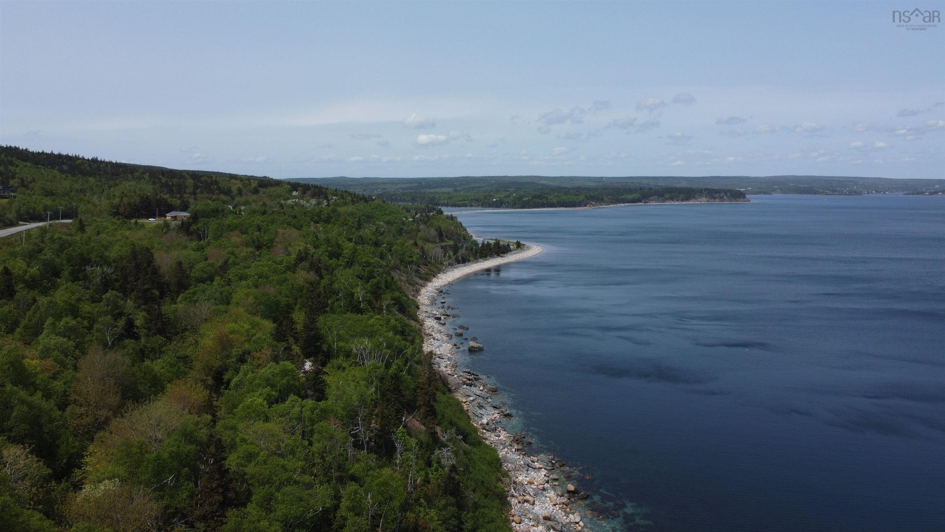 $124,999.00: 8486 16 Highway, Dorts Cove