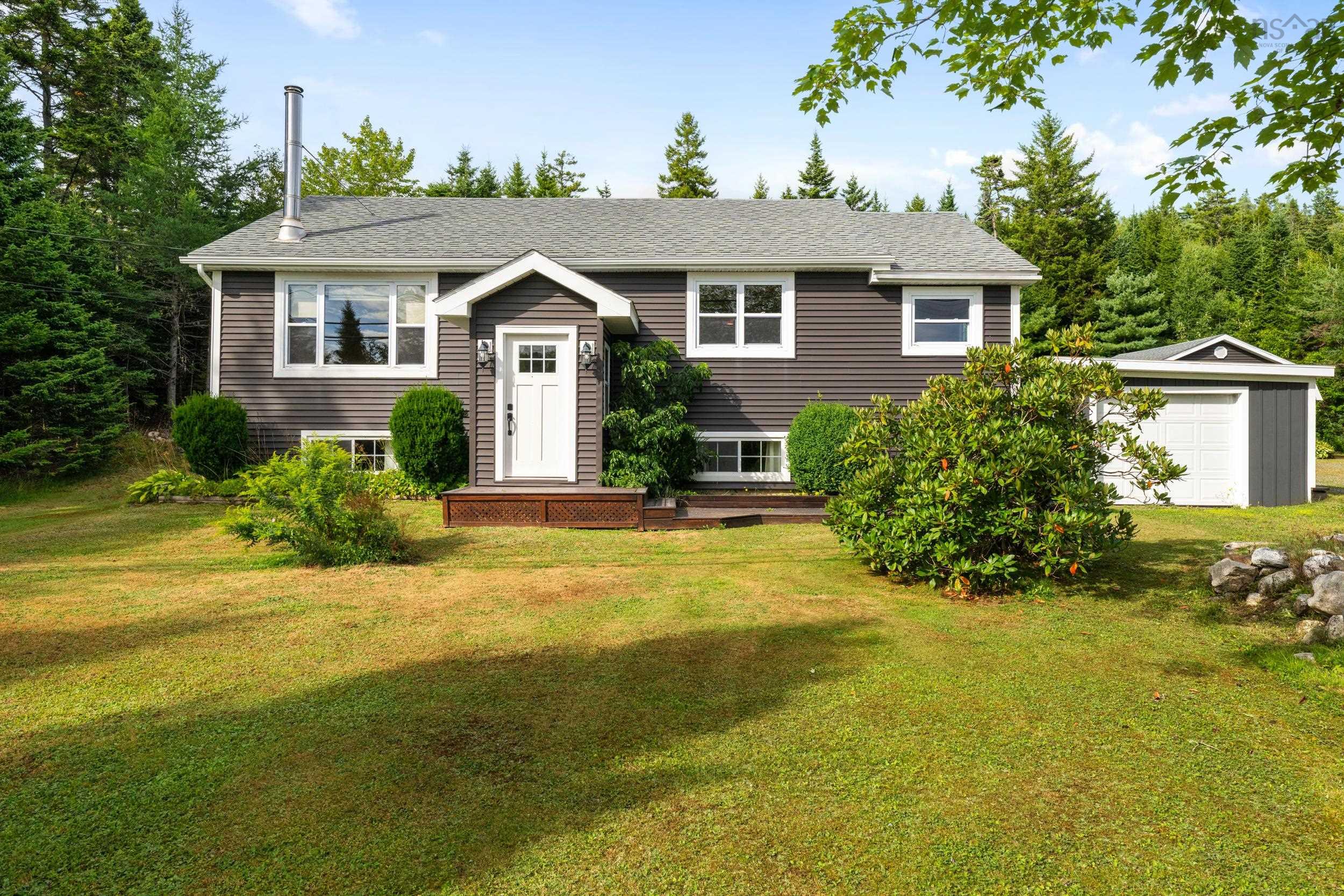 $529,900.00: 9513 Highway 7 Head of Jeddore, Head Of Jeddore