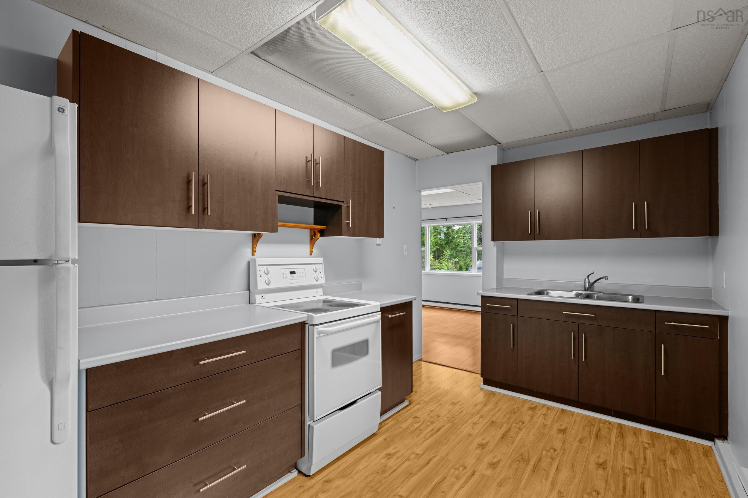 $529,900.00: 9513 Highway 7 Head of Jeddore, Head Of Jeddore