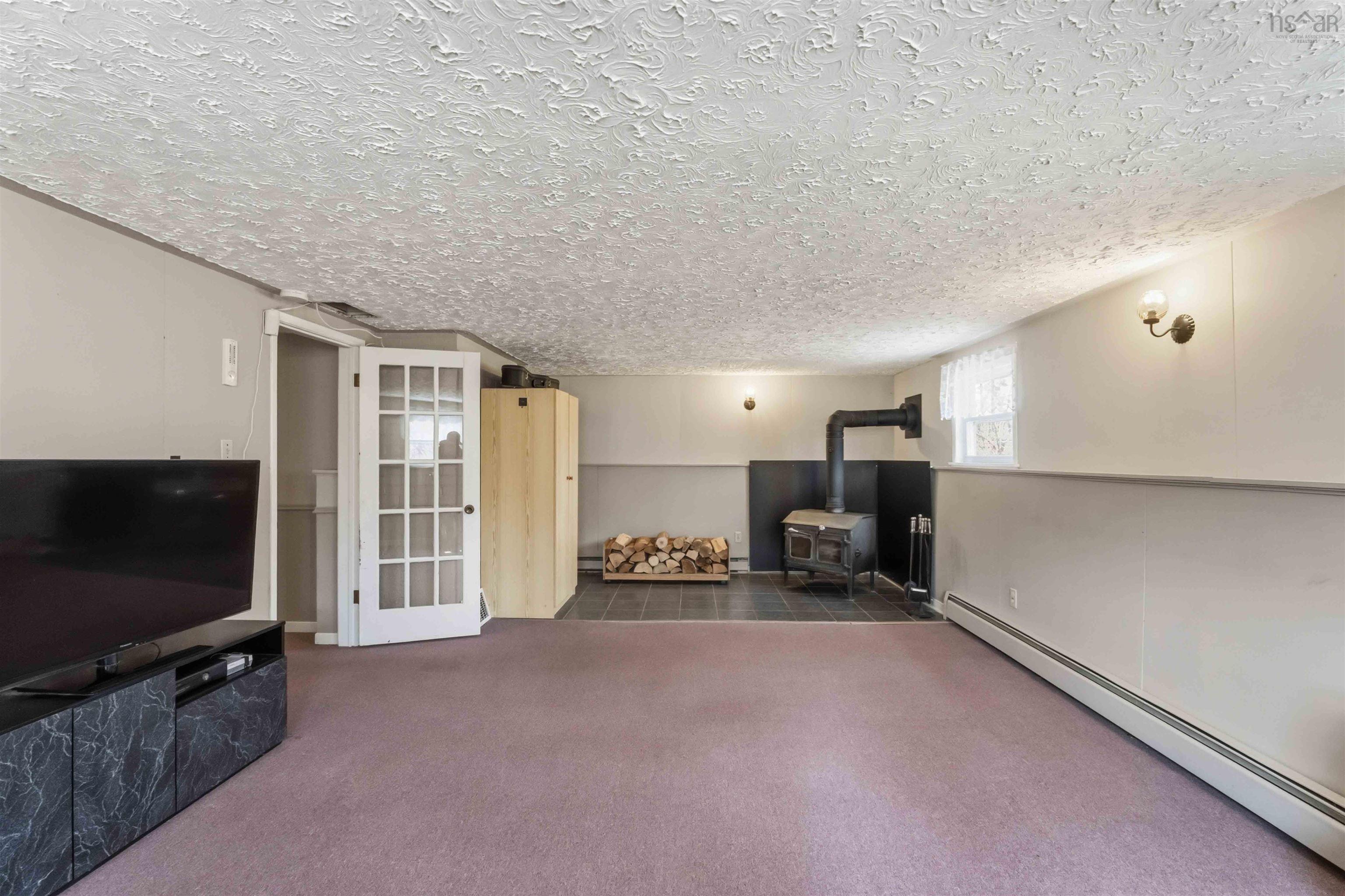 $429,988.00: 432 Hall Road, South Greenwood